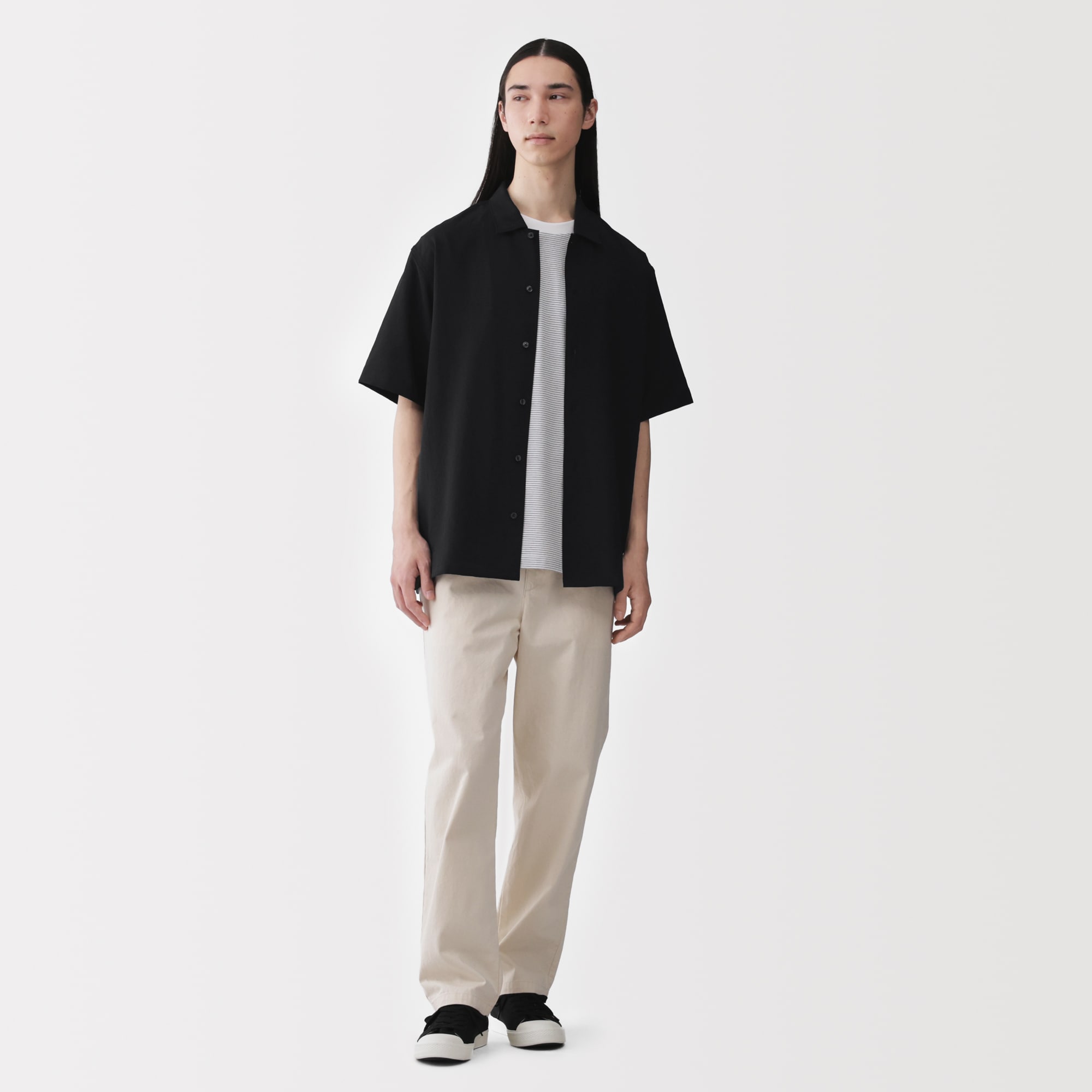 紳士　風を通す半袖シャツ