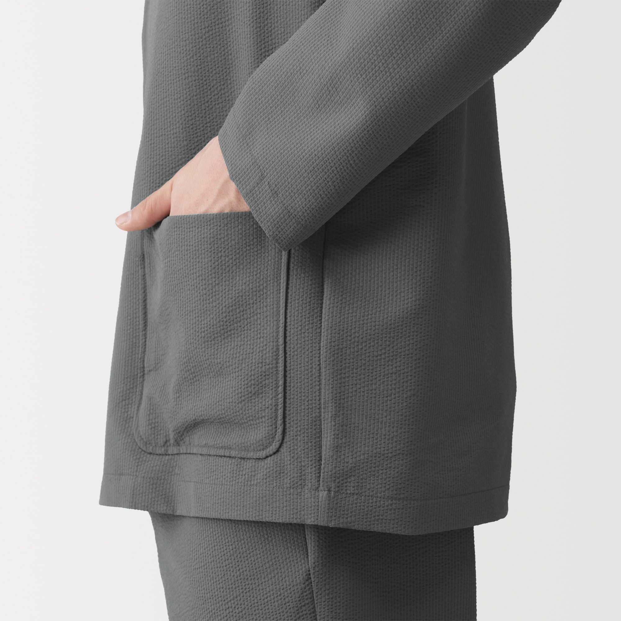 紳士　風を通すストレッチサッカーカーディガン