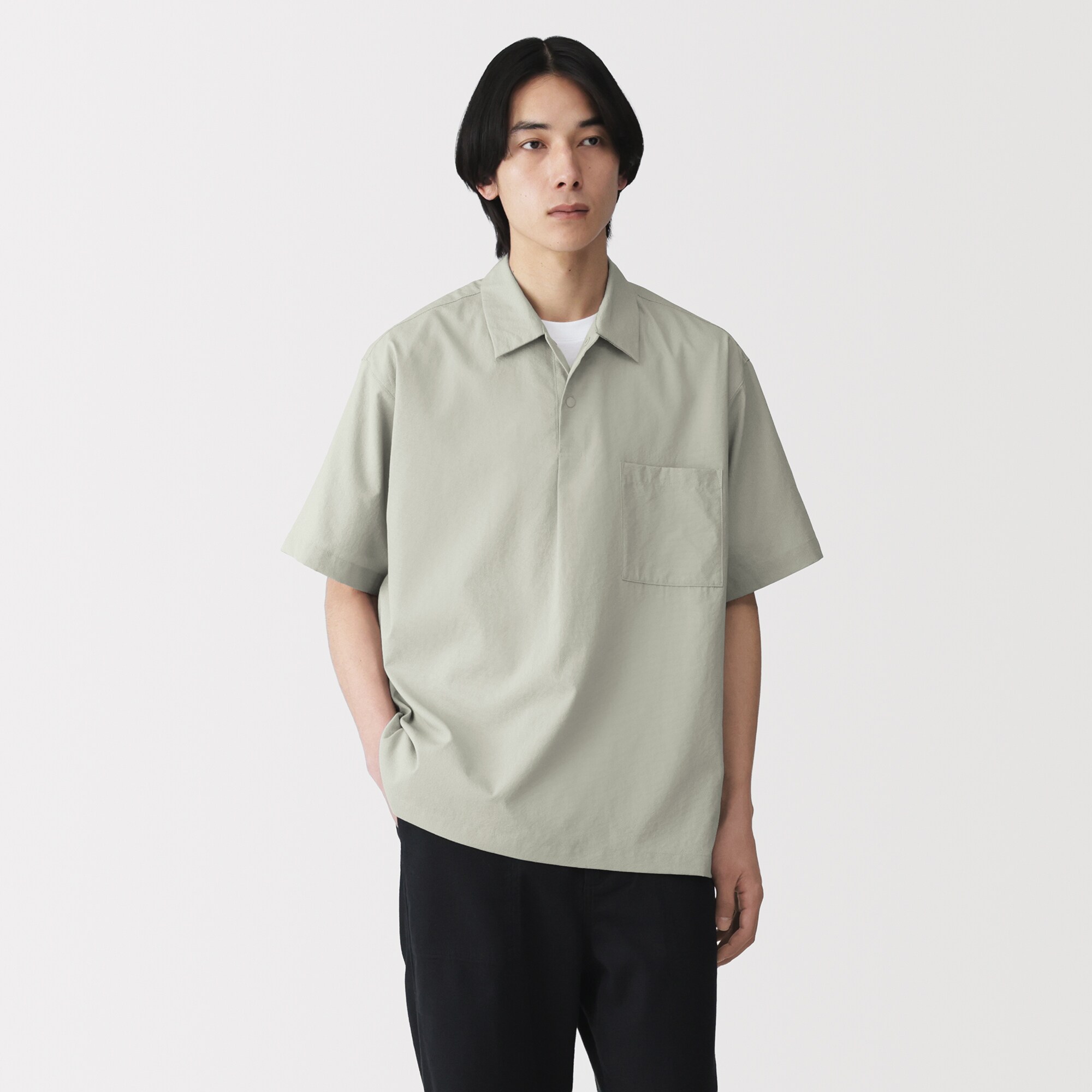 紳士　風を通す半袖布帛ポロシャツ