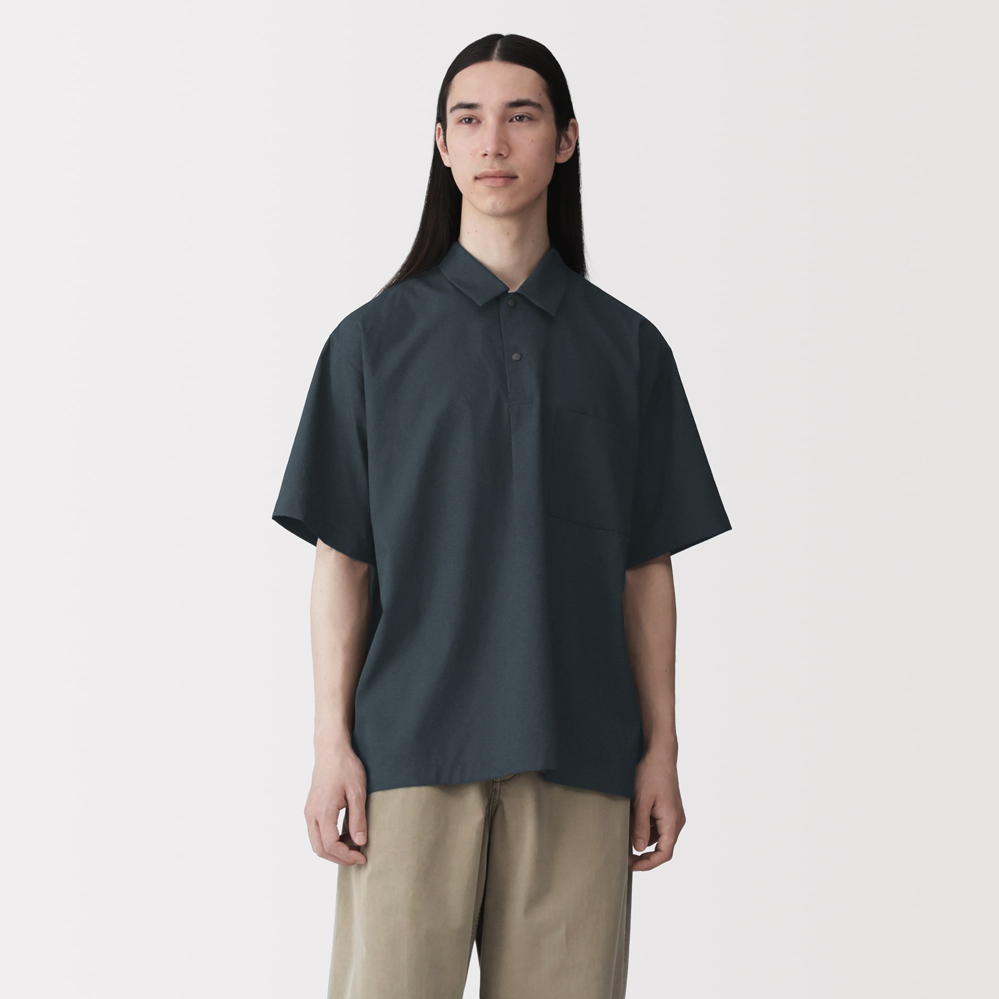 紳士　風を通す半袖布帛ポロシャツ