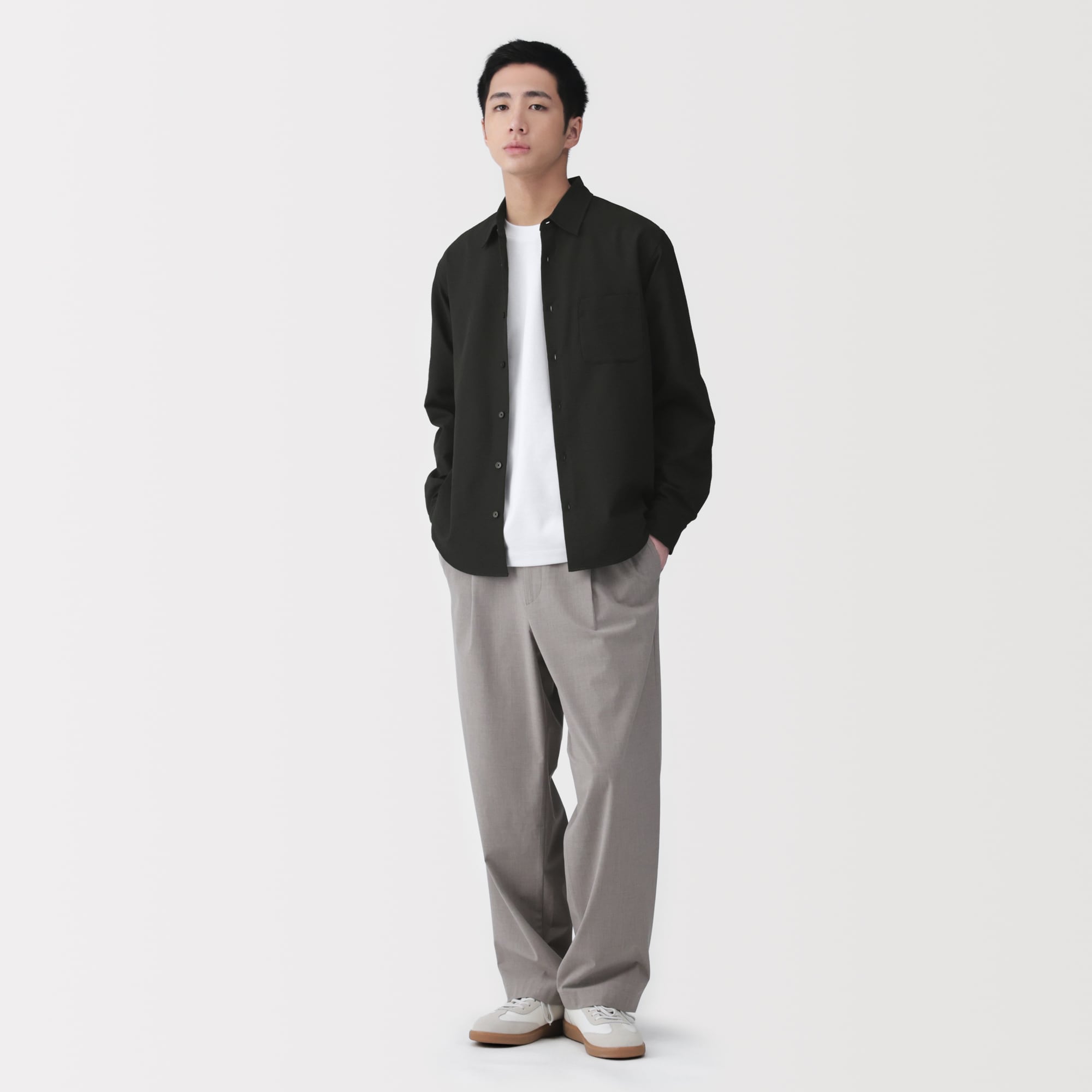 紳士　風を通すストレッチサッカー長袖シャツ