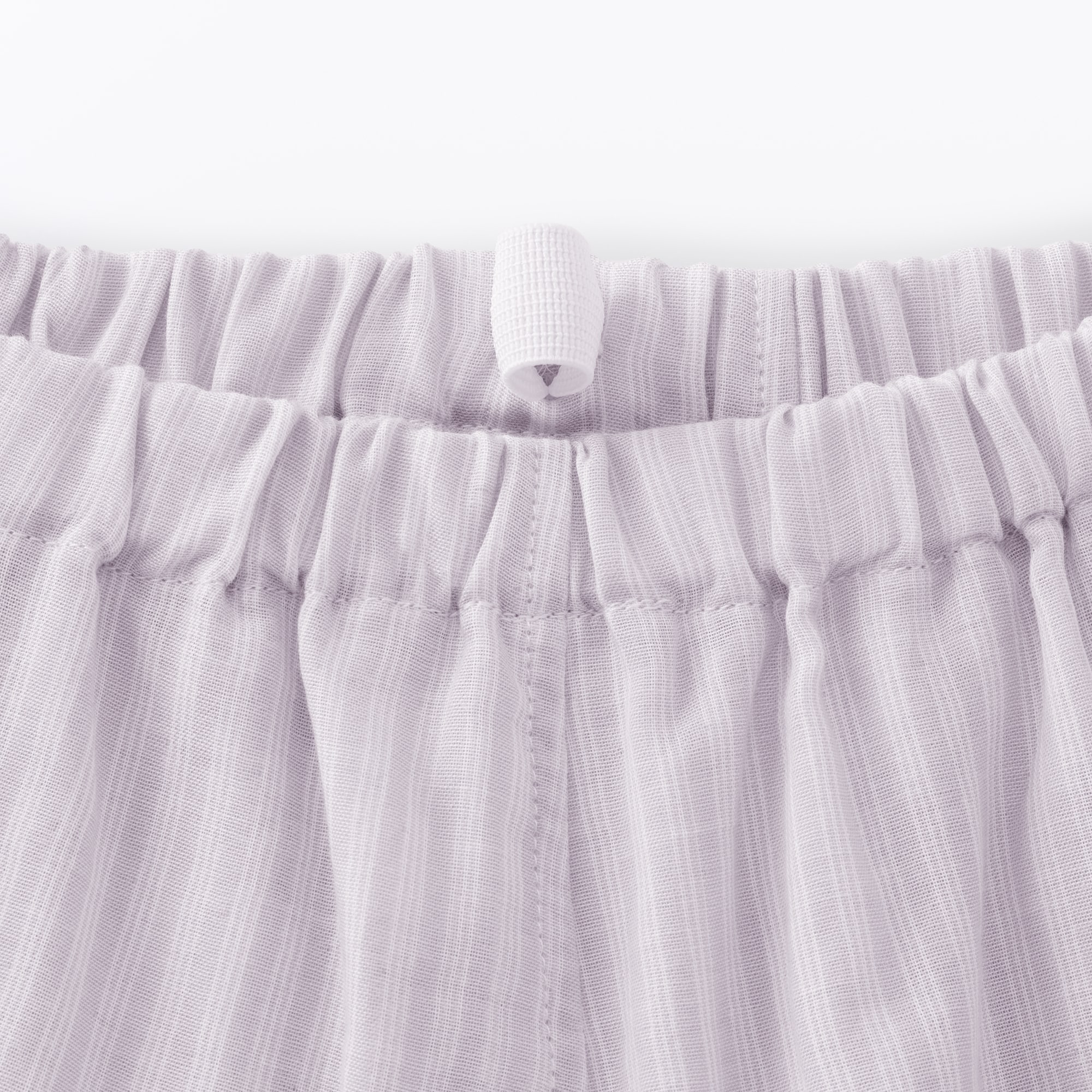 婦人　脇に縫い目のない　薄手ガーゼ五分袖パジャマ