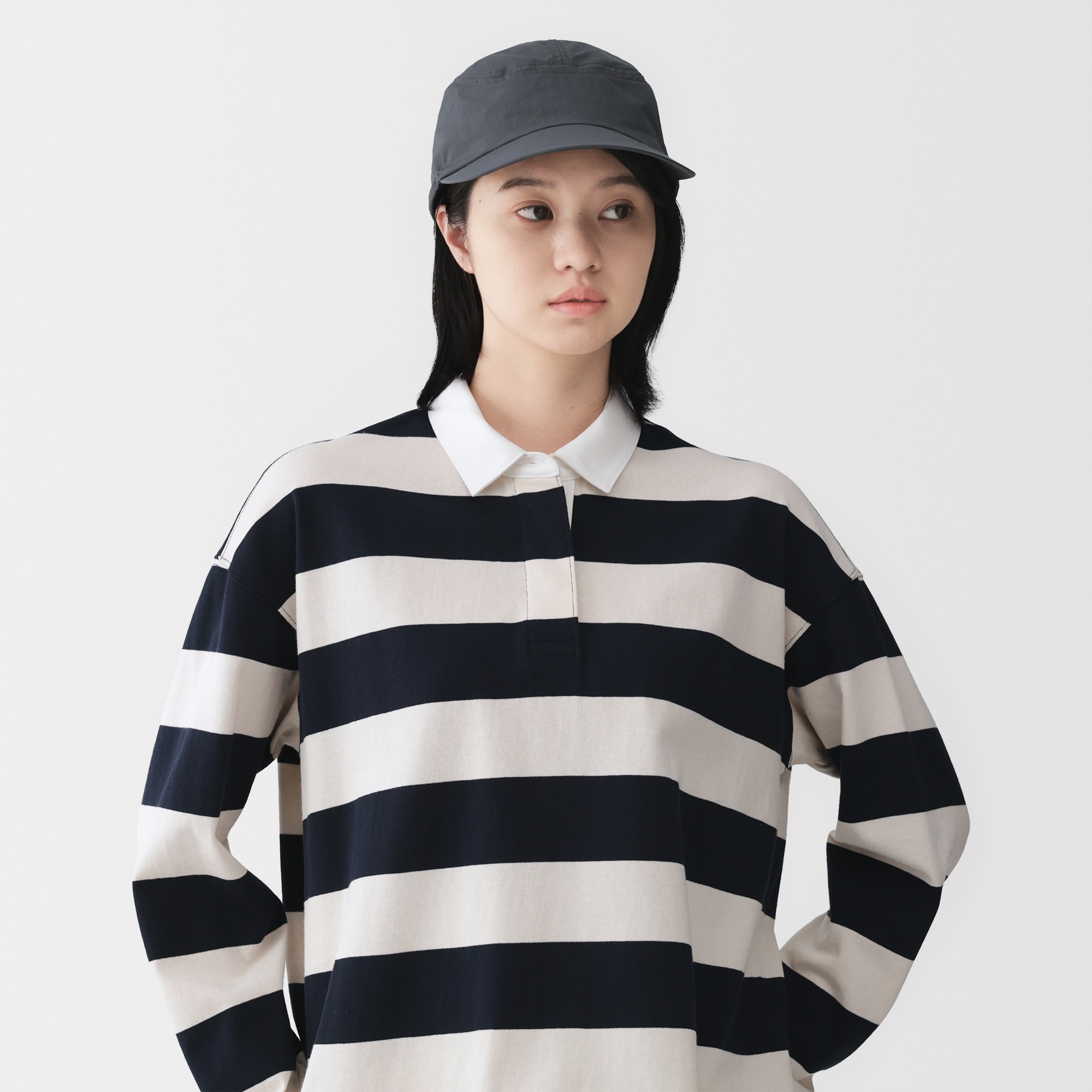 ＵＶカット日陰を持ち歩くキャップ