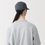 ＵＶカット日陰を持ち歩くキャップ