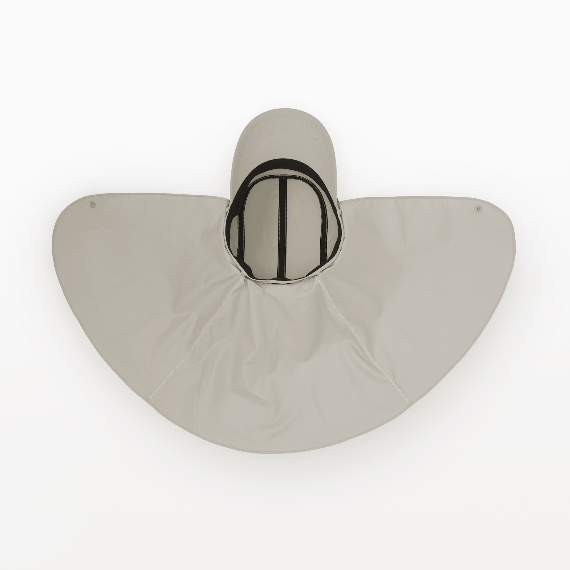 ＵＶカット日陰を持ち歩くキャップ