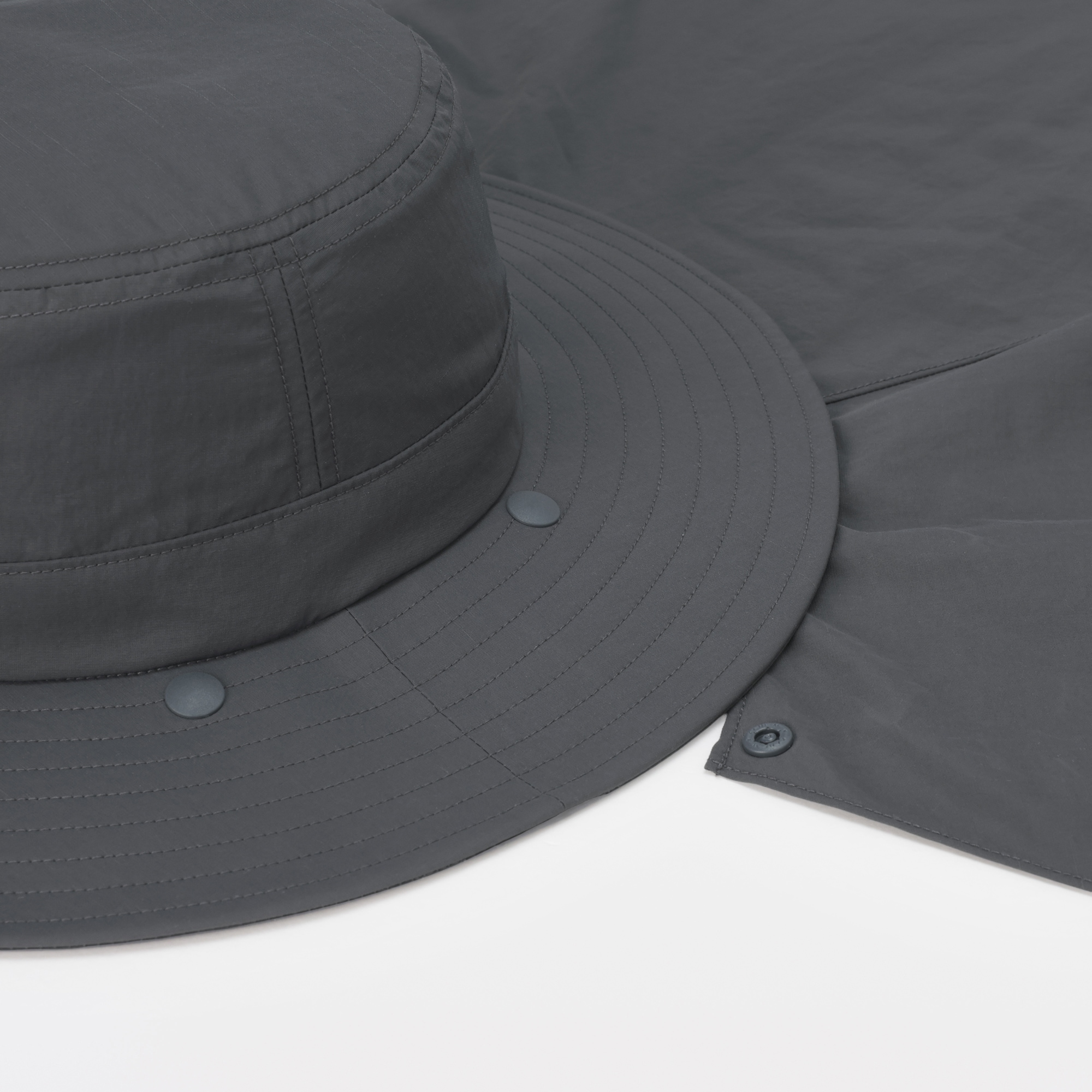 ＵＶカット日陰を持ち歩くサファリハット