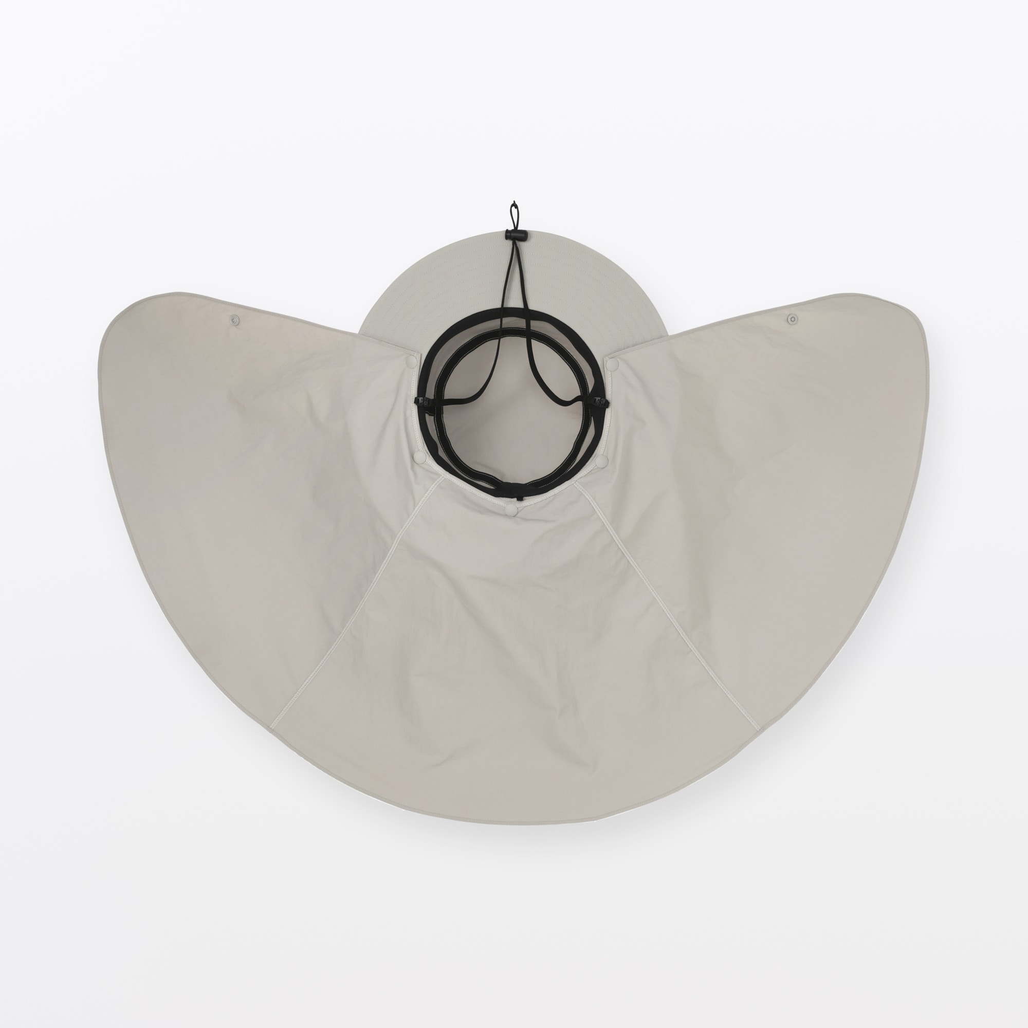 ＵＶカット日陰を持ち歩くサファリハット