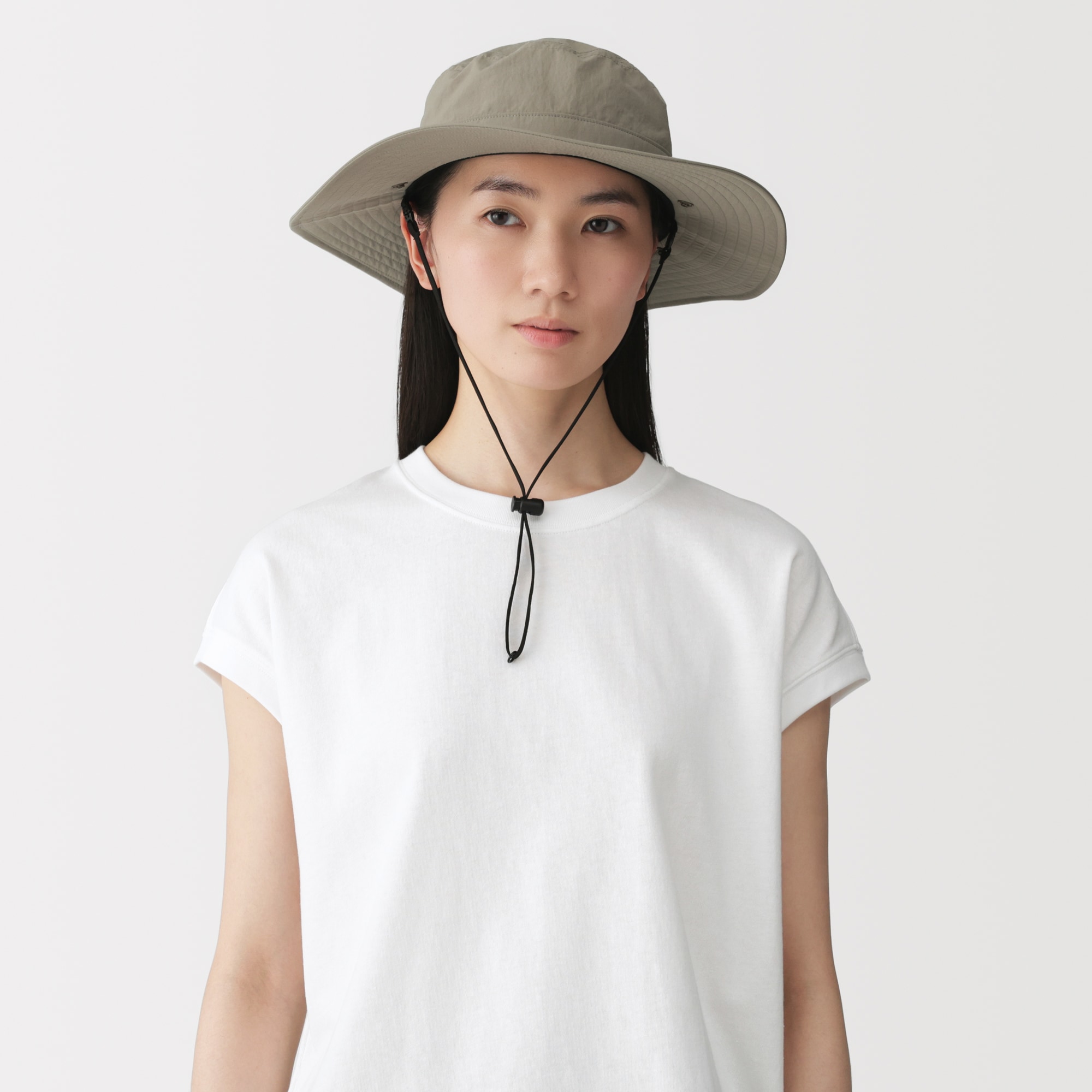 ＵＶカット日陰を持ち歩くサファリハット