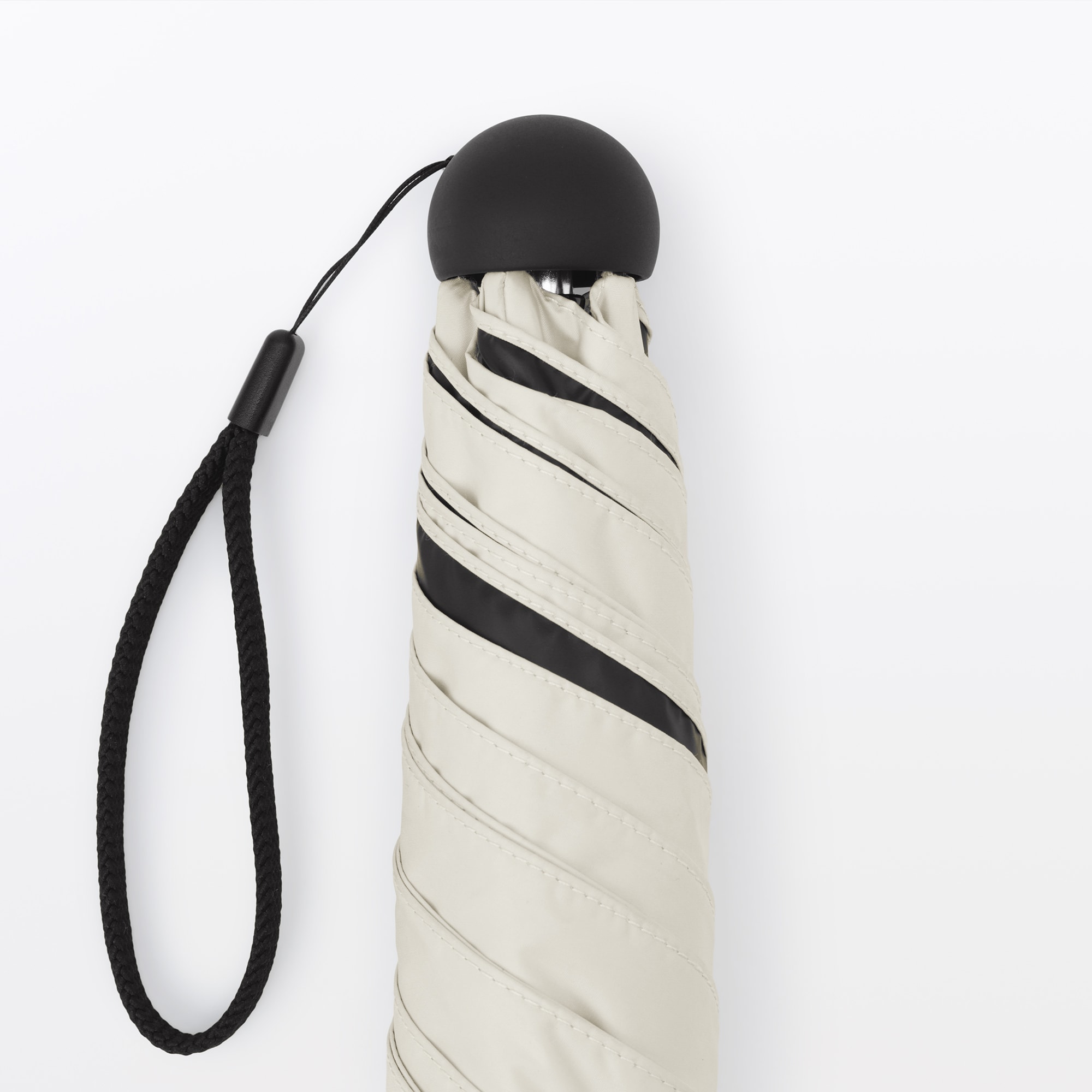 遮熱性のある　折りたたみ日傘