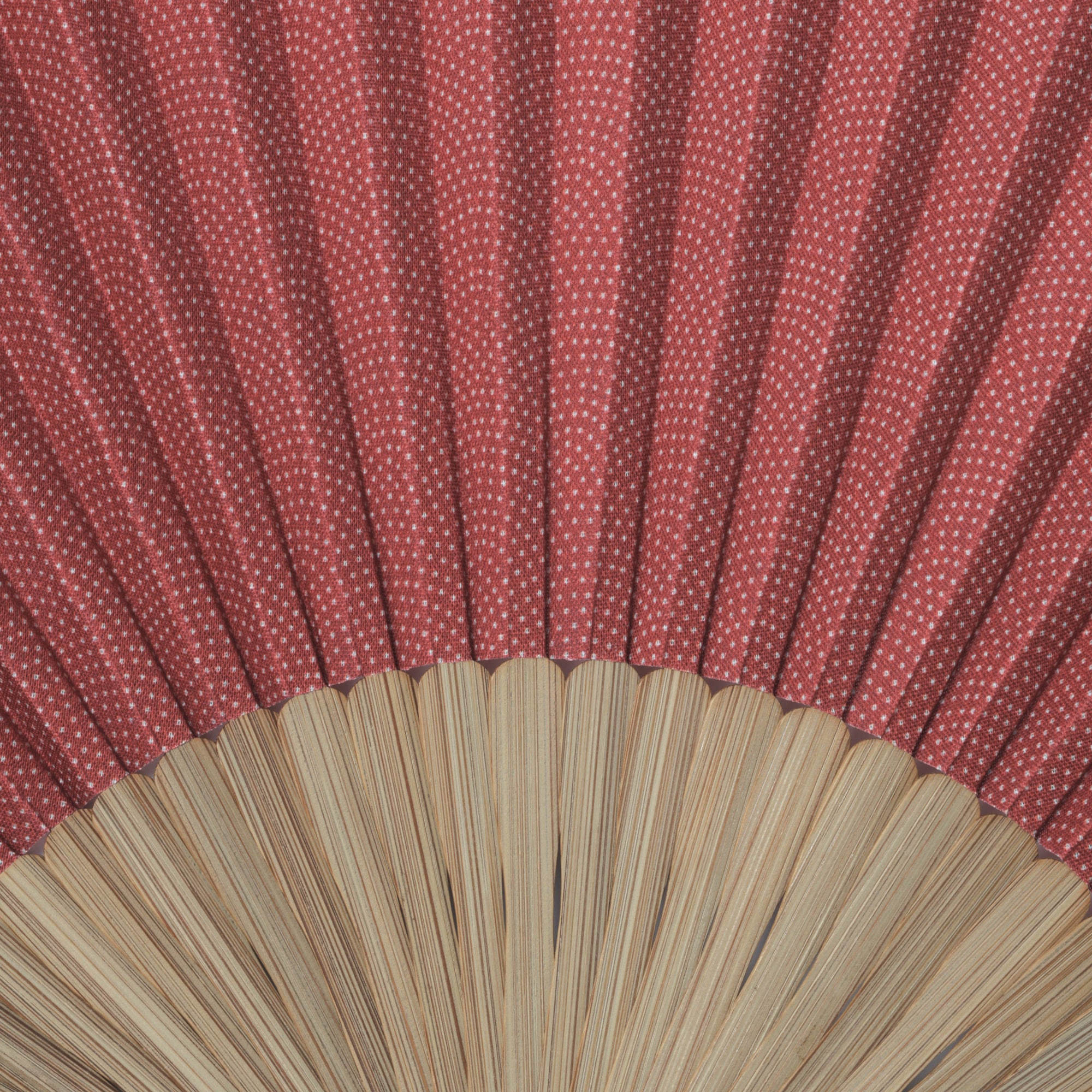 扇子（鮫小紋）