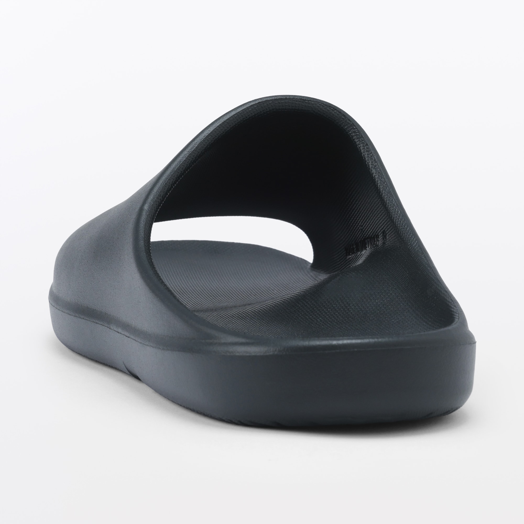 足なりサンダル