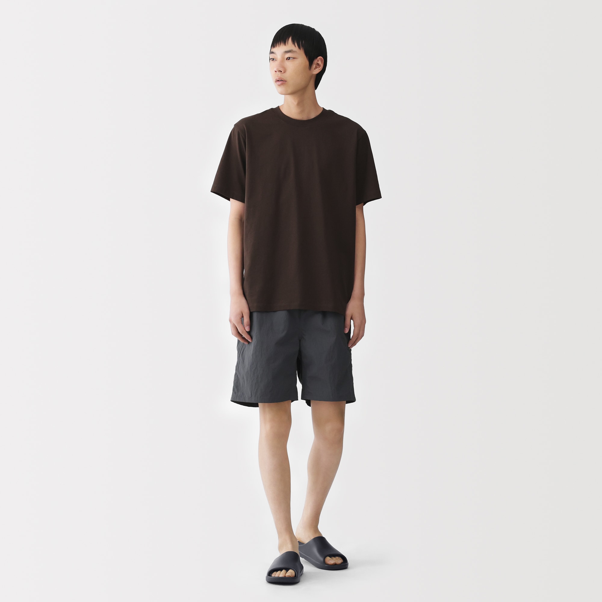 足なりサンダル