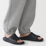 足なりサンダル