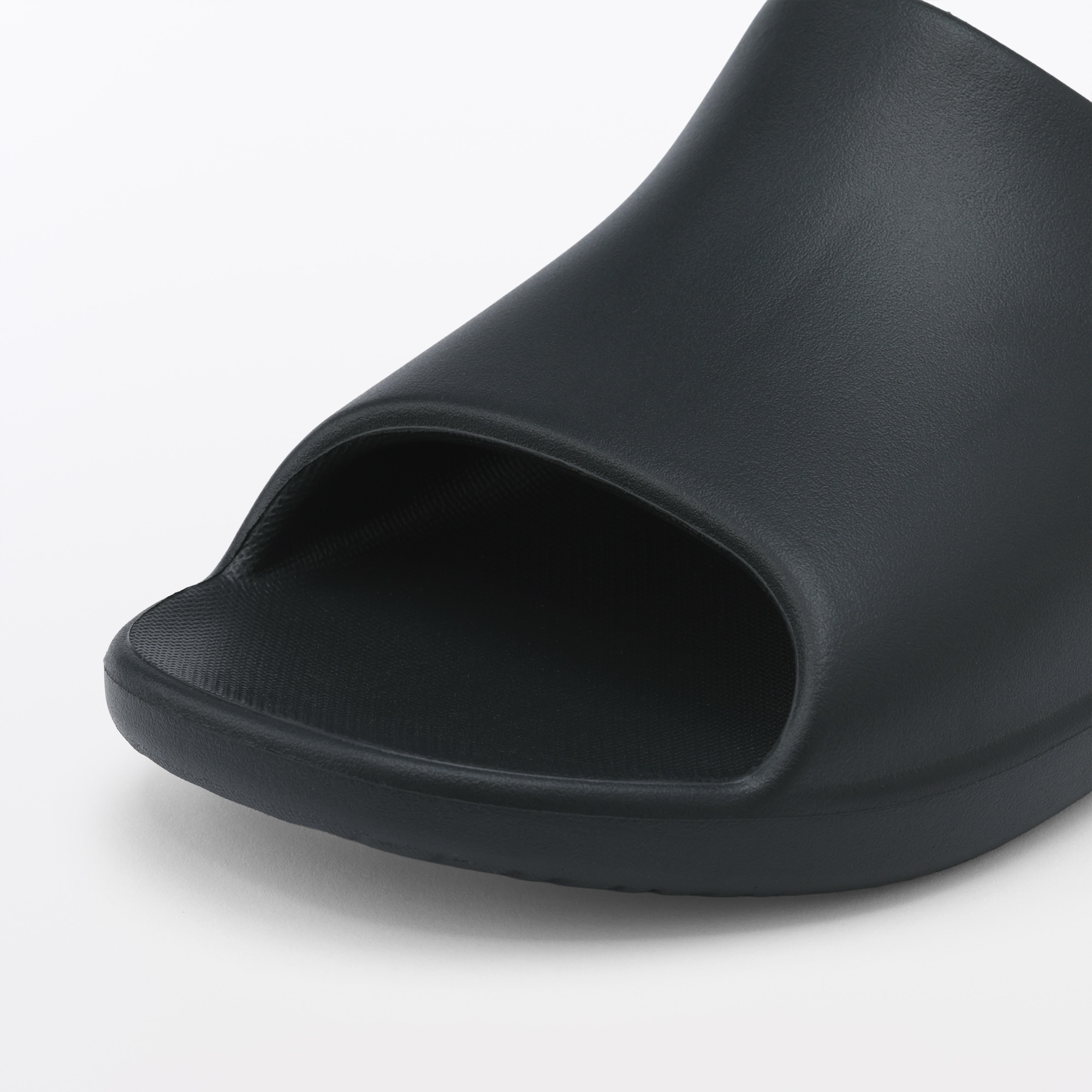 足なりサンダル