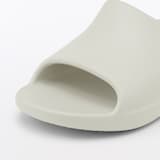 足なりサンダル