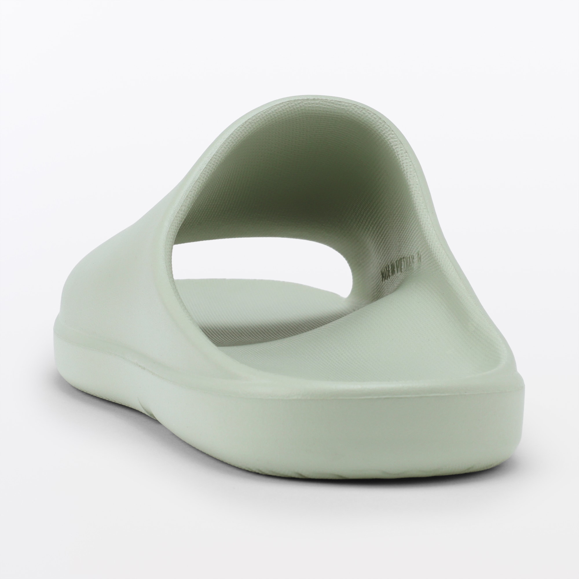 足なりサンダル