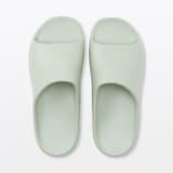 足なりサンダル