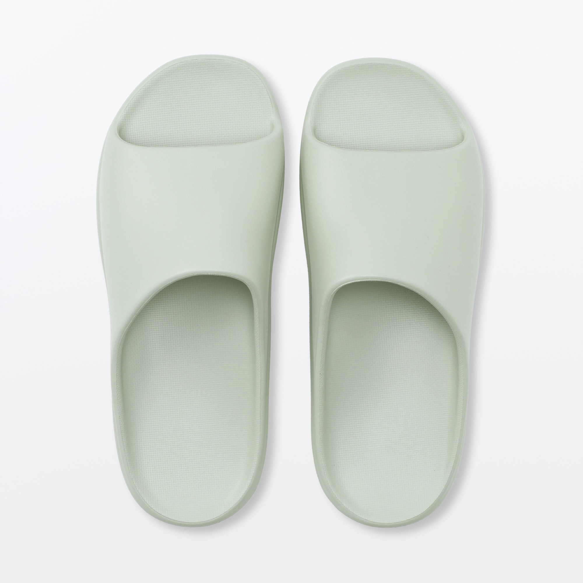 足なりサンダル