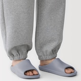 足なりサンダル