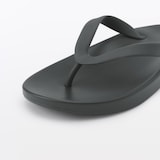 足なり　ビーチサンダル