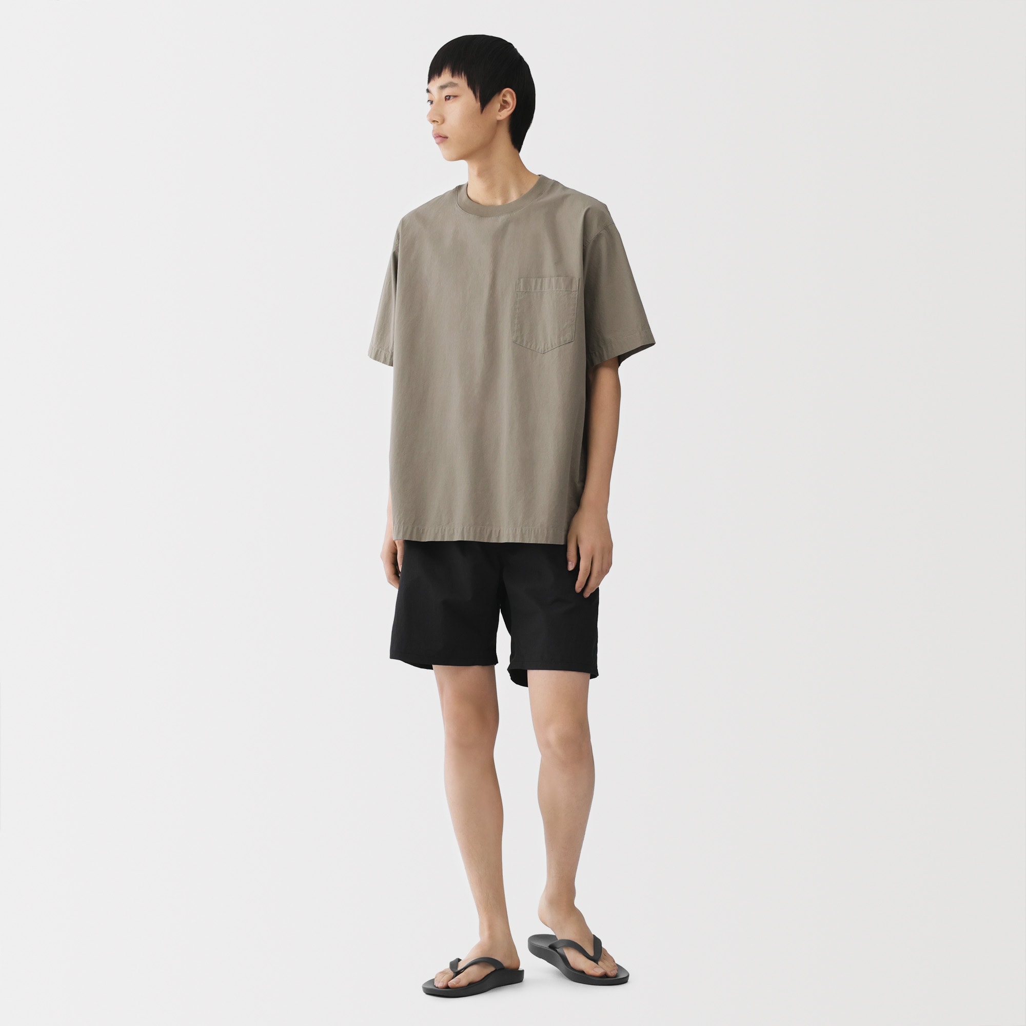 足なり　ビーチサンダル