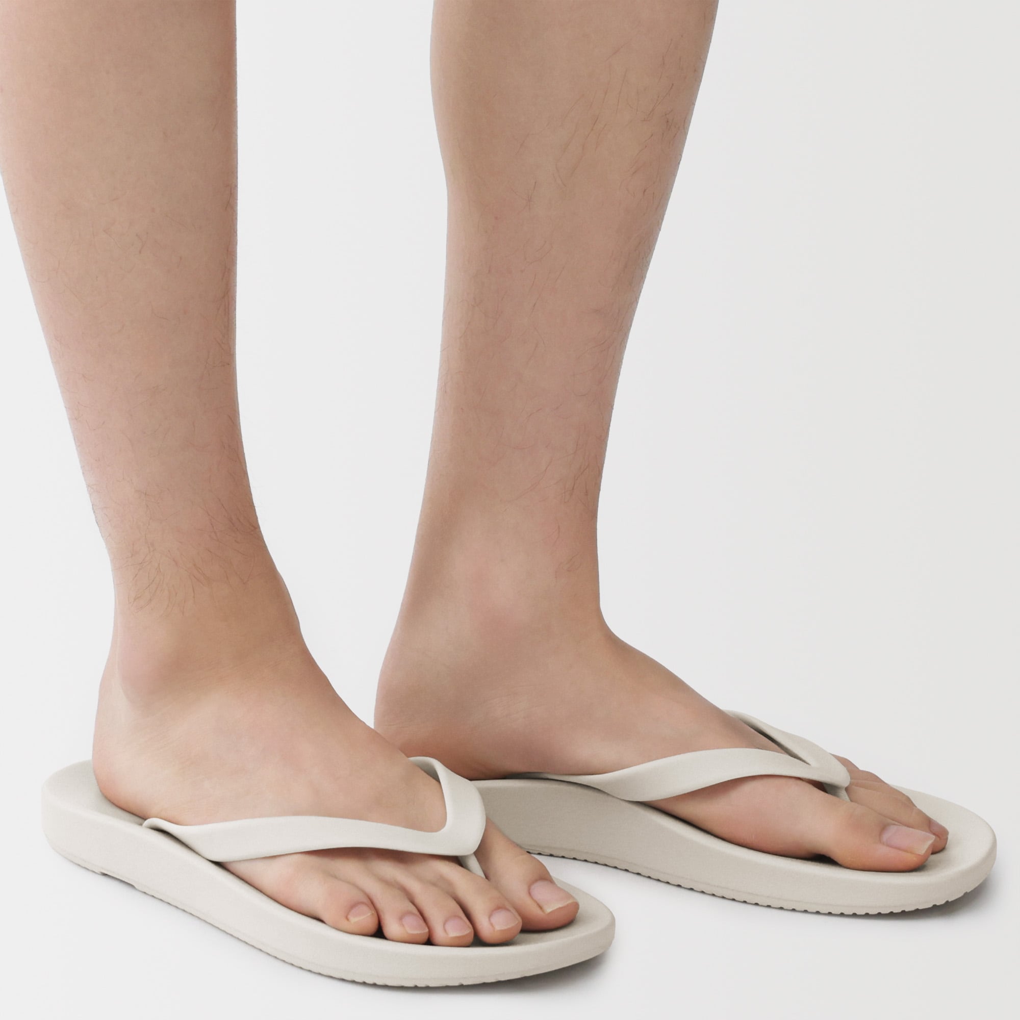 足なり　ビーチサンダル