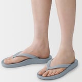 足なり　ビーチサンダル