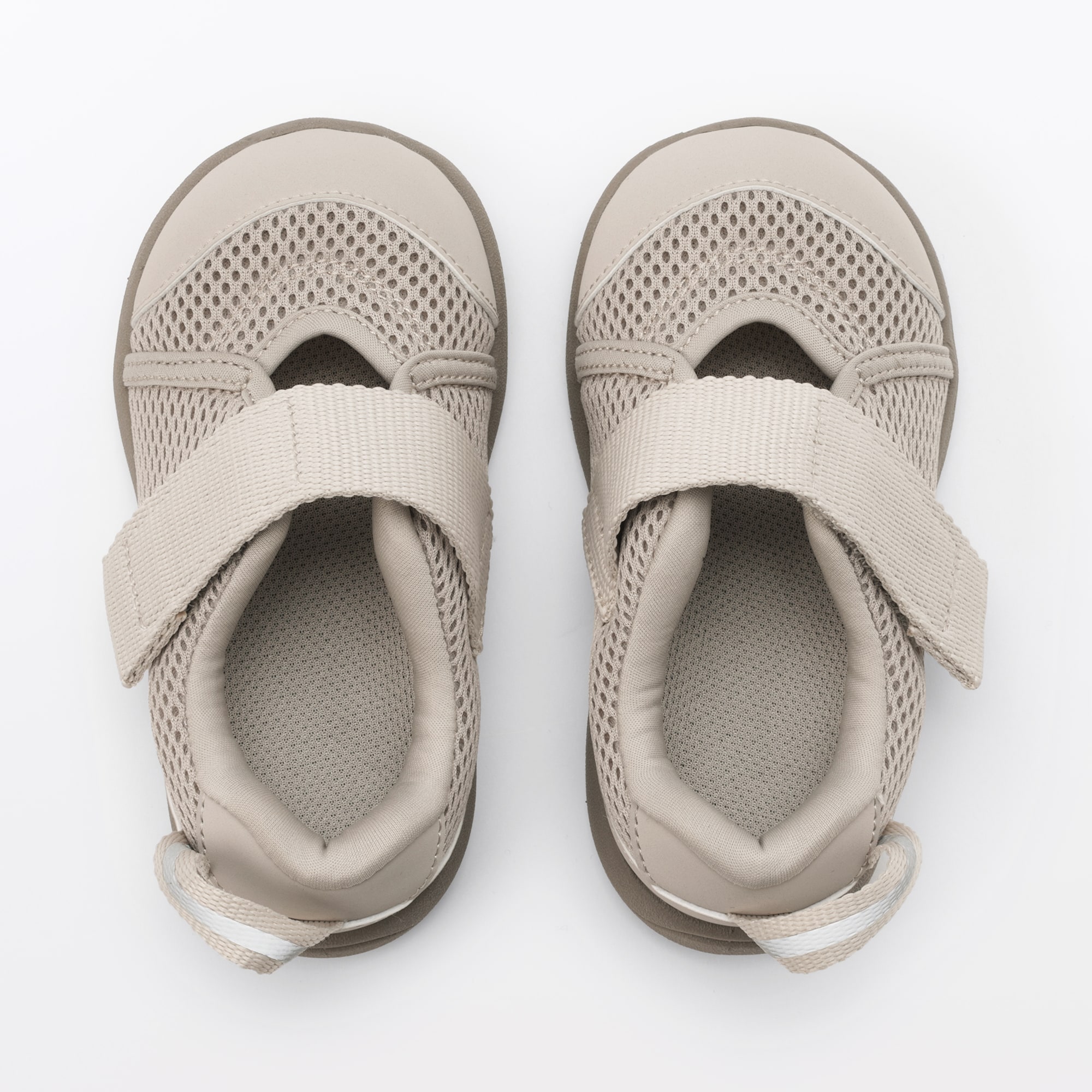 ベビー　ワンベルトスニーカー