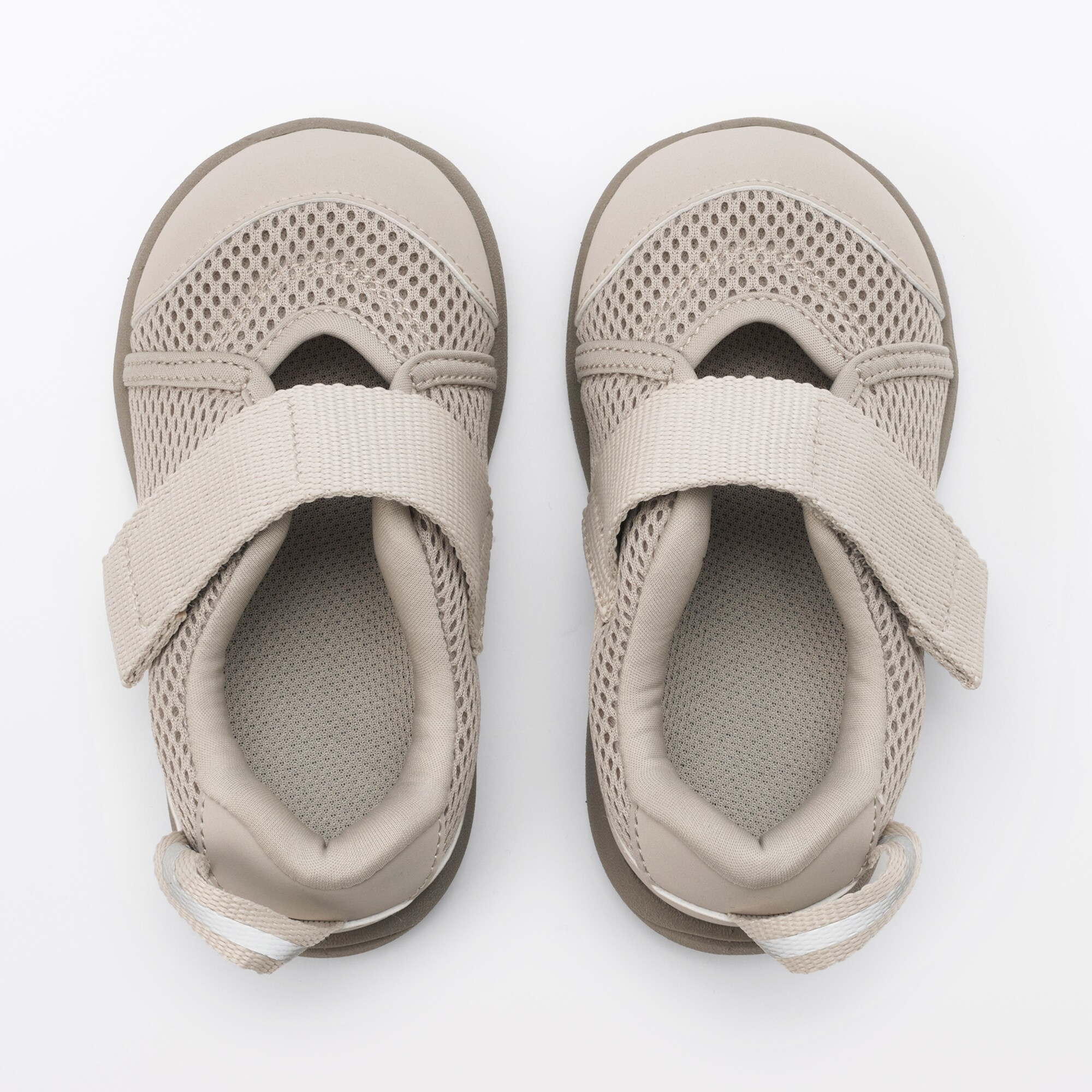 ベビー　ワンベルトスニーカー