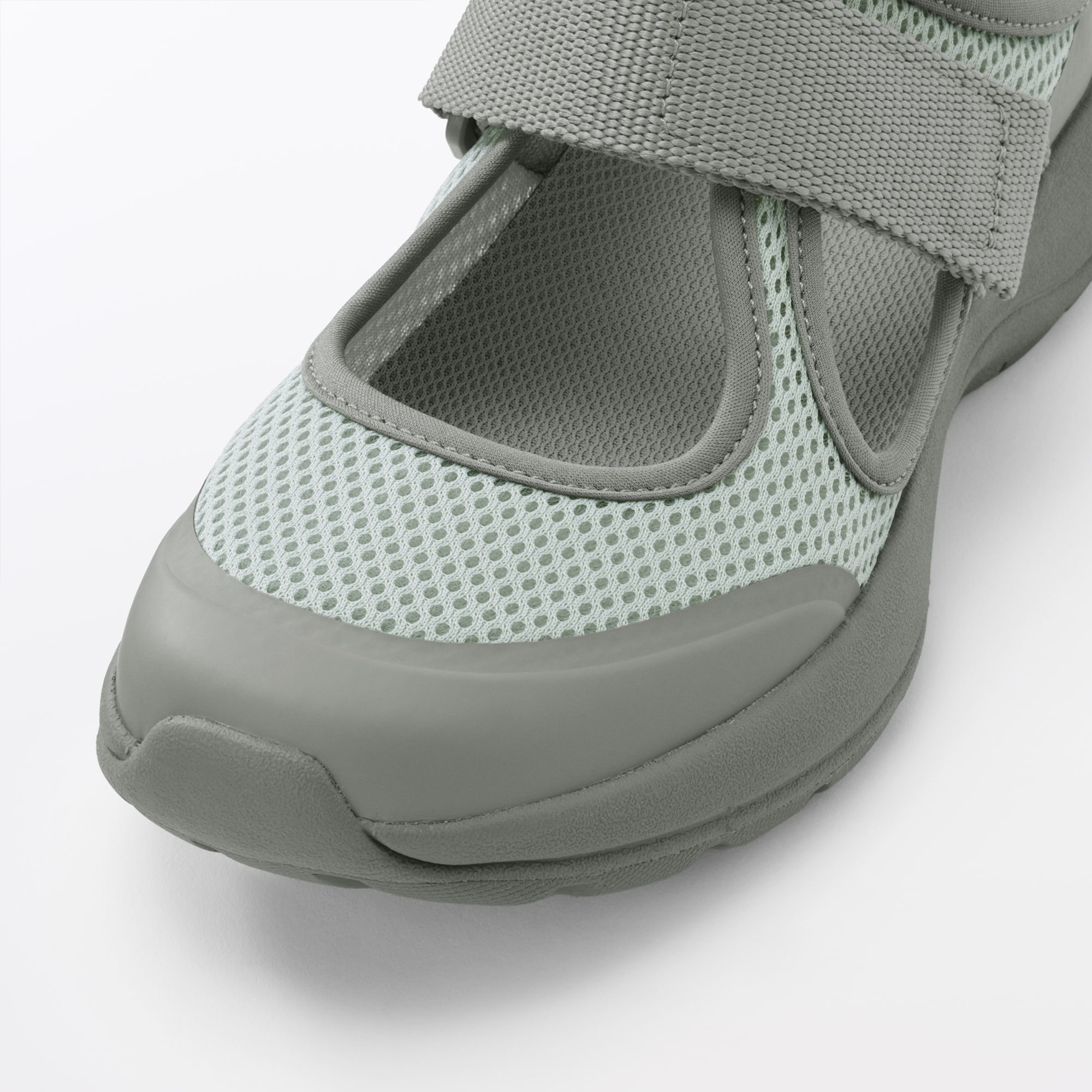 メッシュ　ワンベルトスニーカーサンダル