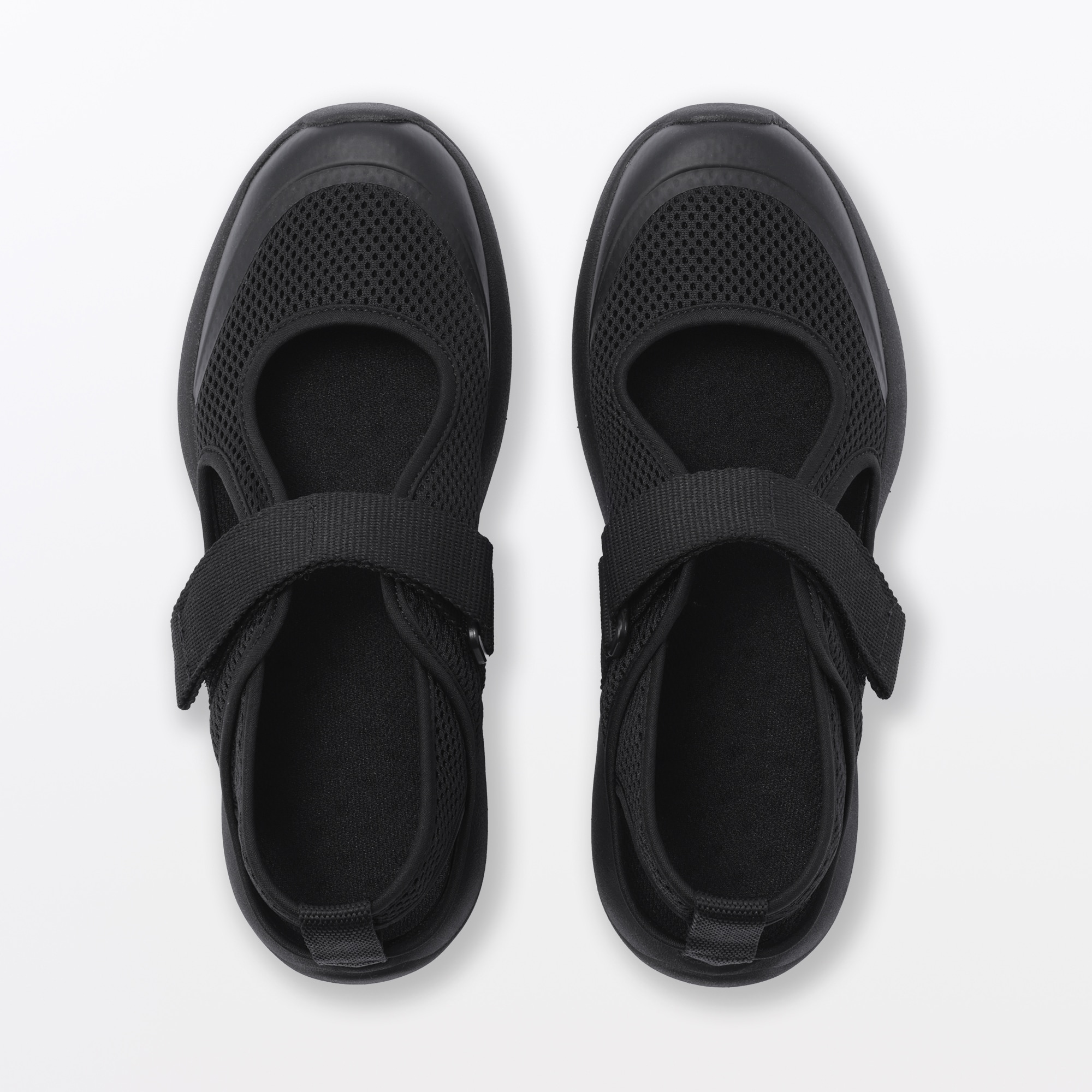 メッシュ　ワンベルトスニーカーサンダル