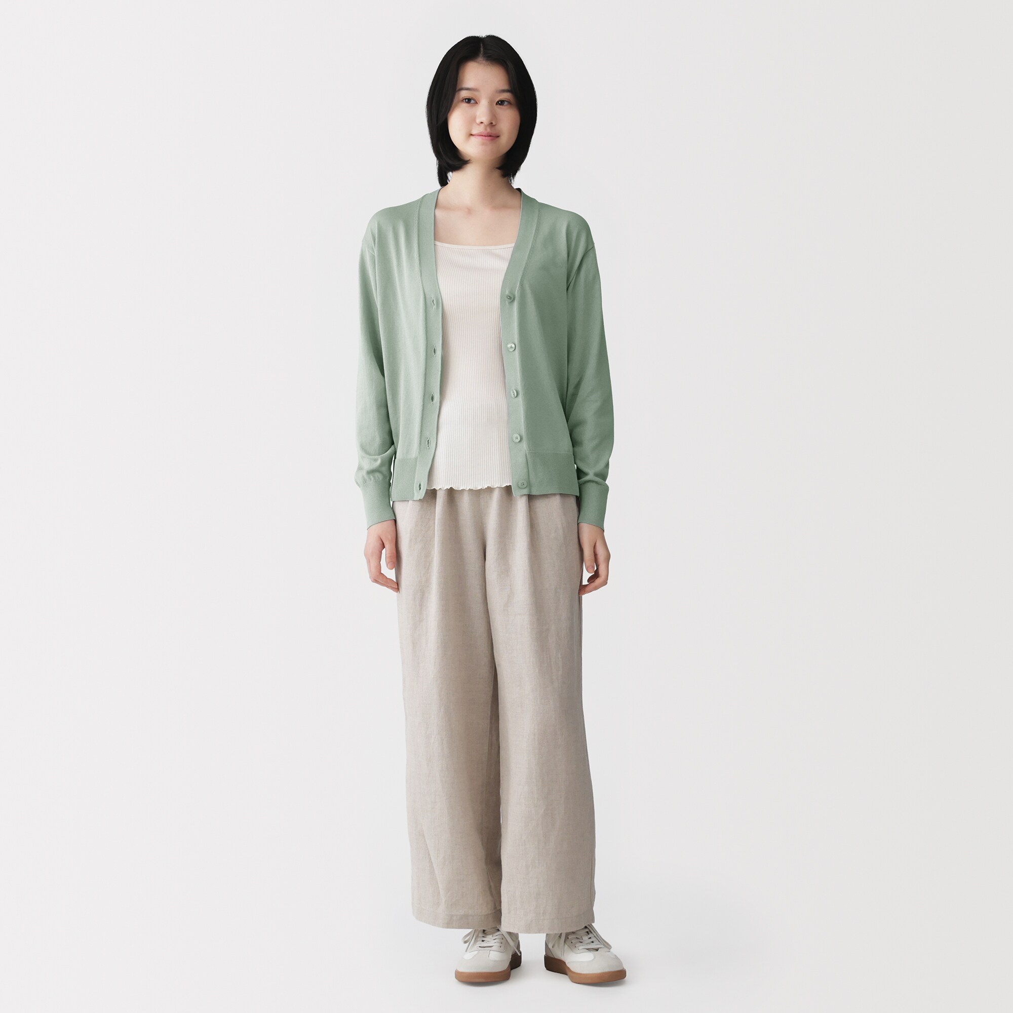 婦人　ＵＶカットライトニットＶネックカーディガン