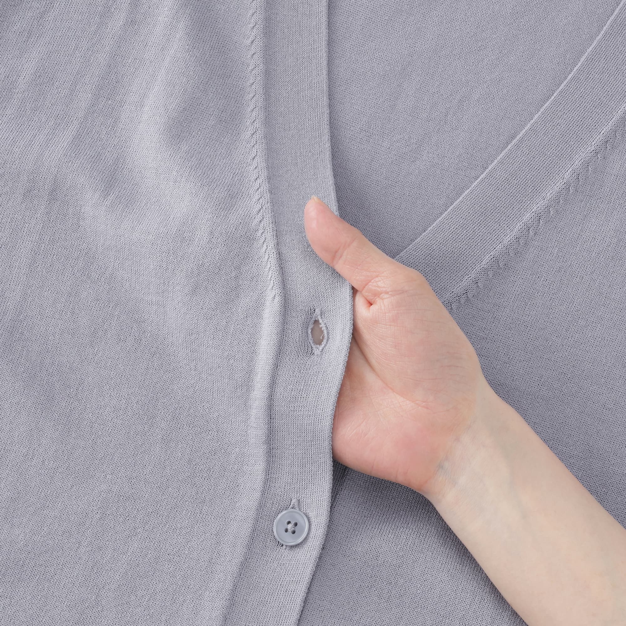 婦人　ＵＶカットライトニットＶネックカーディガン