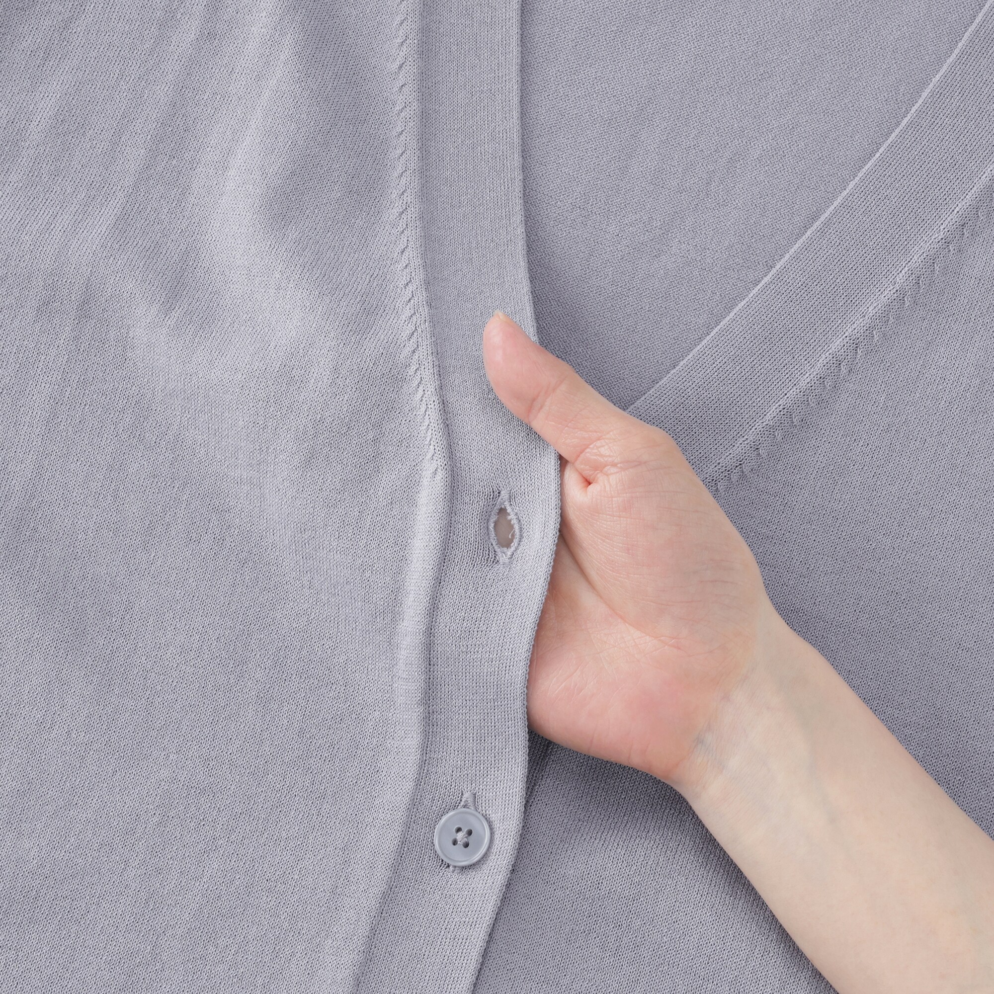 婦人　ＵＶカットライトニットＶネックカーディガン