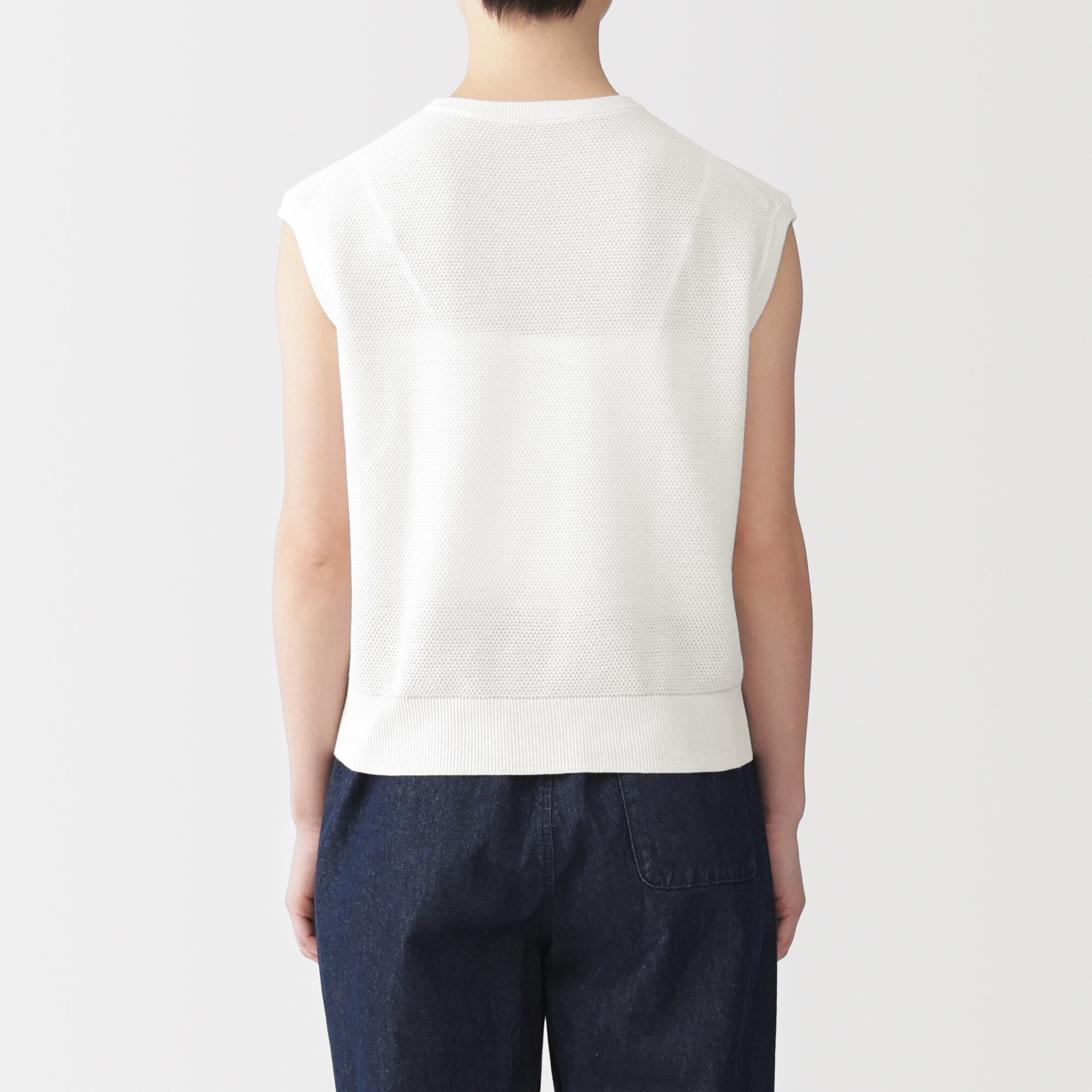 婦人　強撚透かし編みノースリーブセーター