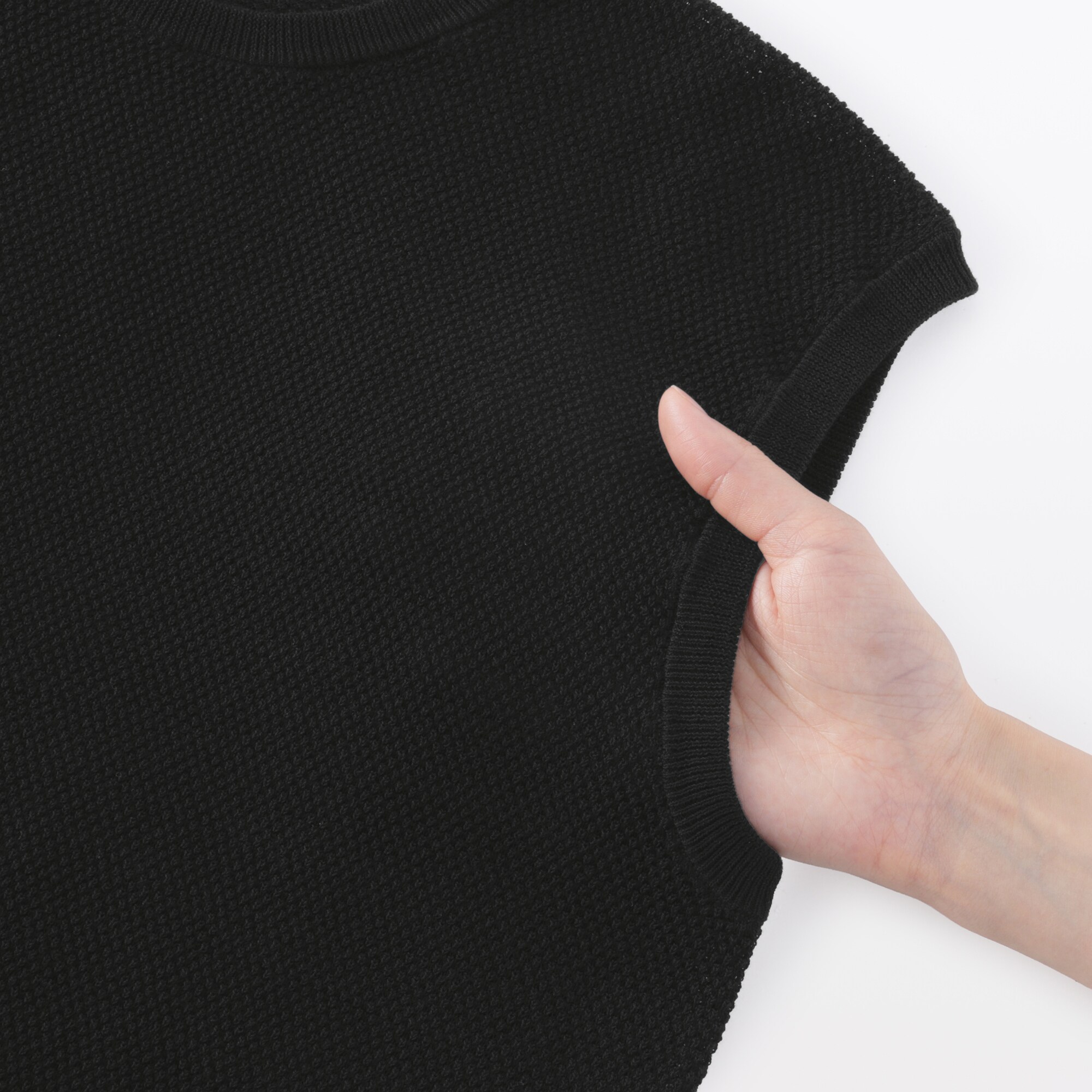 婦人　強撚透かし編みノースリーブセーター