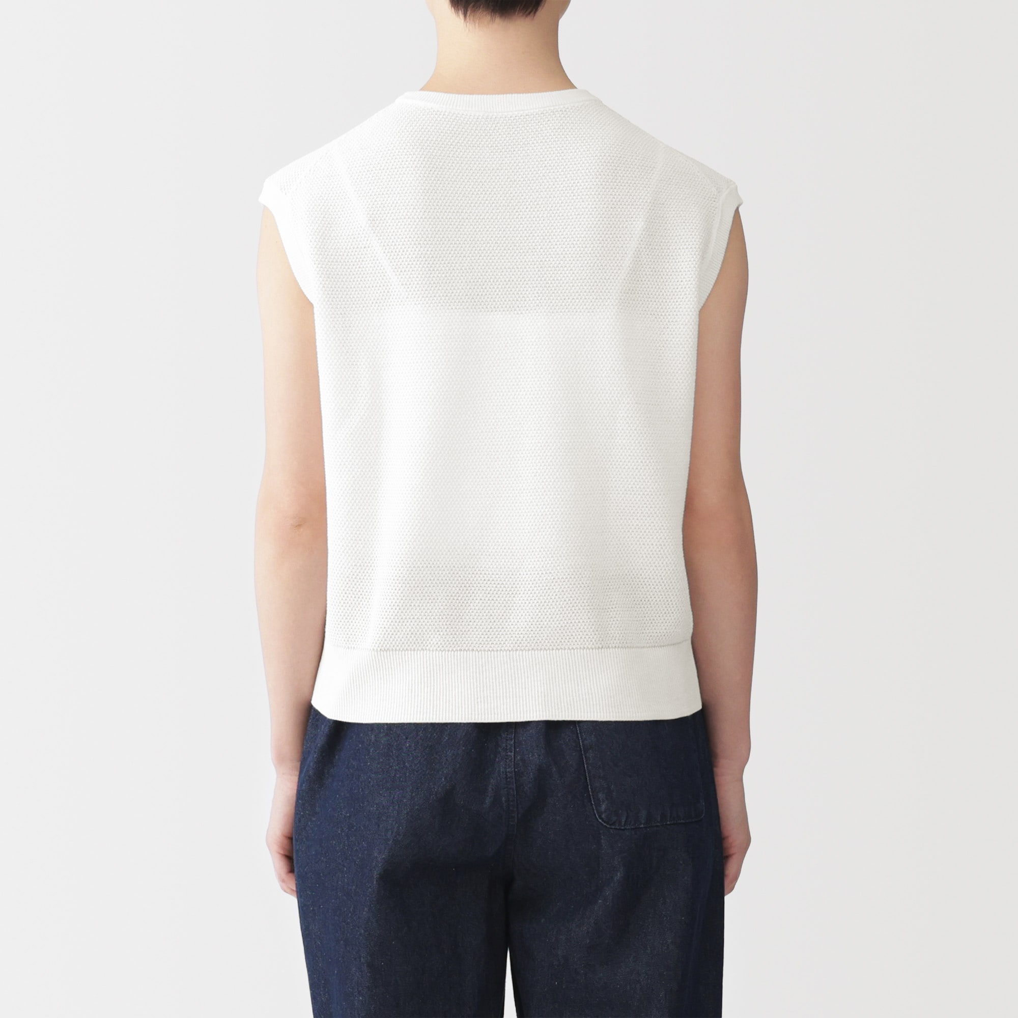 婦人　強撚透かし編みノースリーブセーター