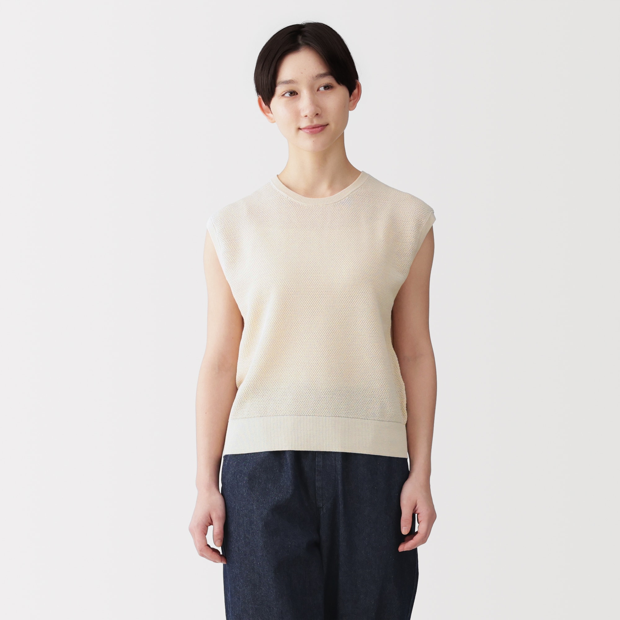 婦人　強撚透かし編みノースリーブセーター