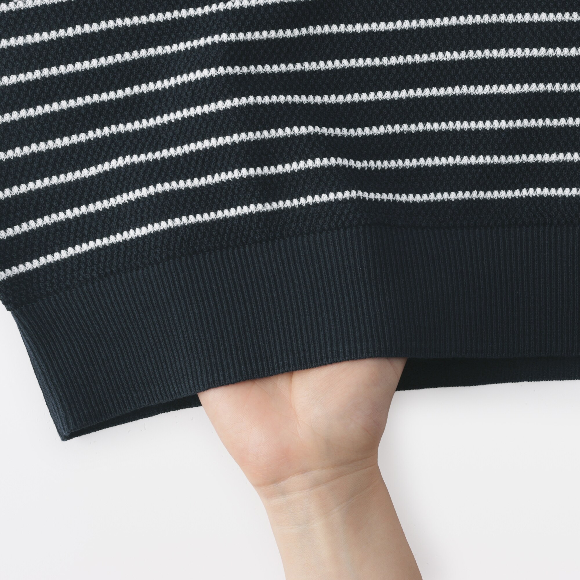 婦人　強撚透かし編みポロセーター