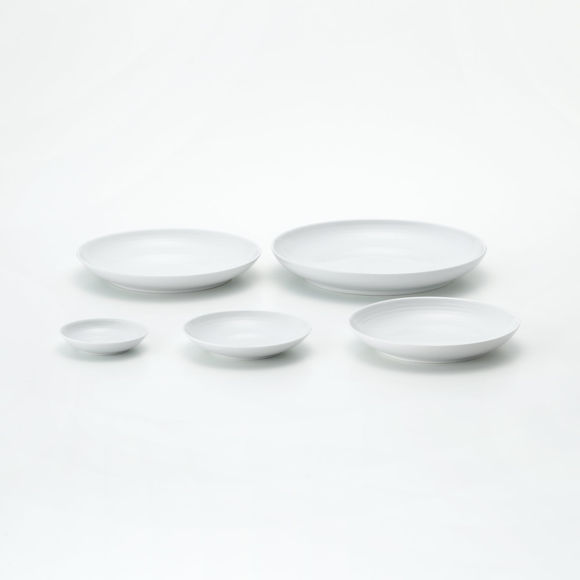 MUJI 無印良品 白磁保存容器 大中小セット 近鉄四日市】冷蔵庫用米保存容器｜毎日使うものを便利に
