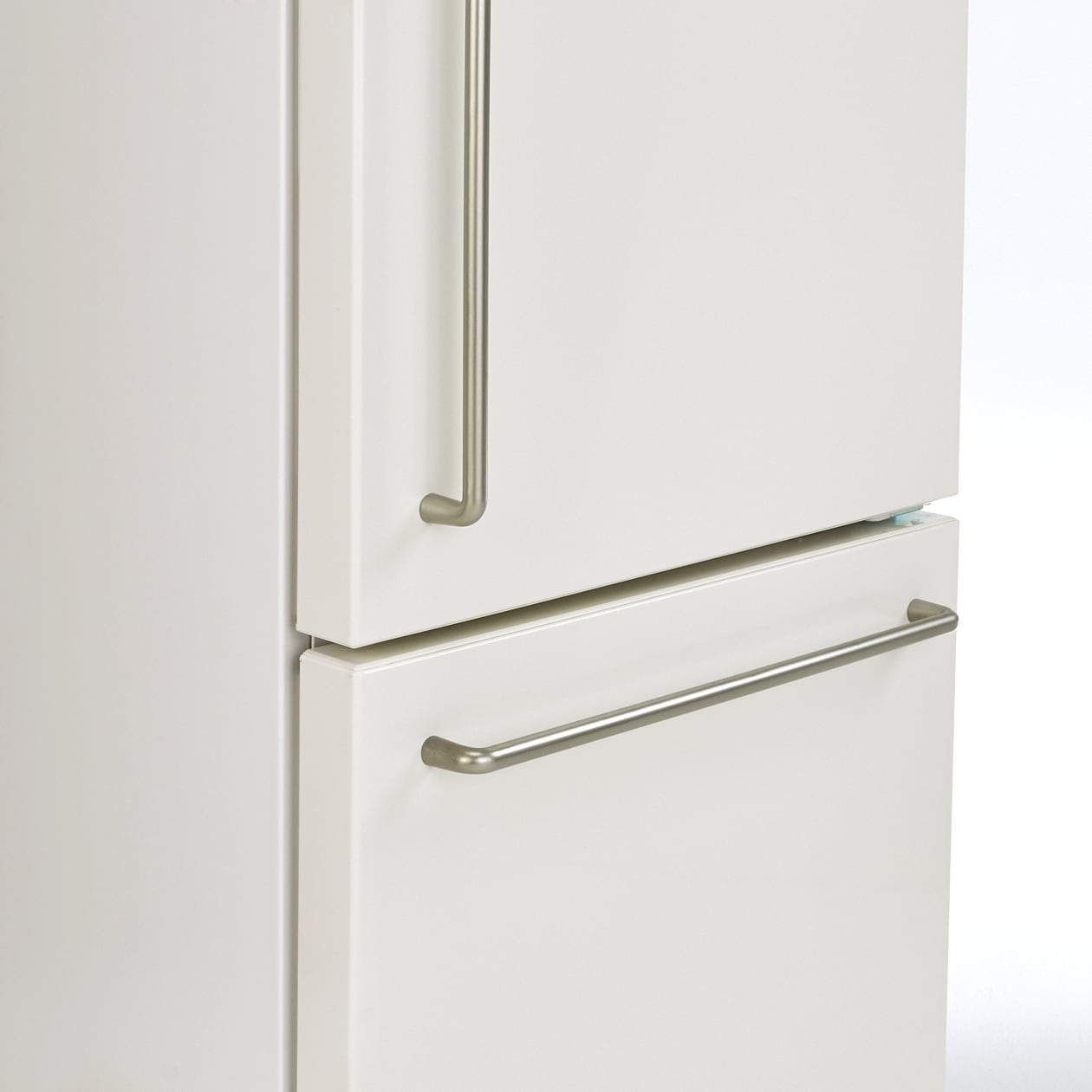 電気冷蔵庫・１５７Ｌ