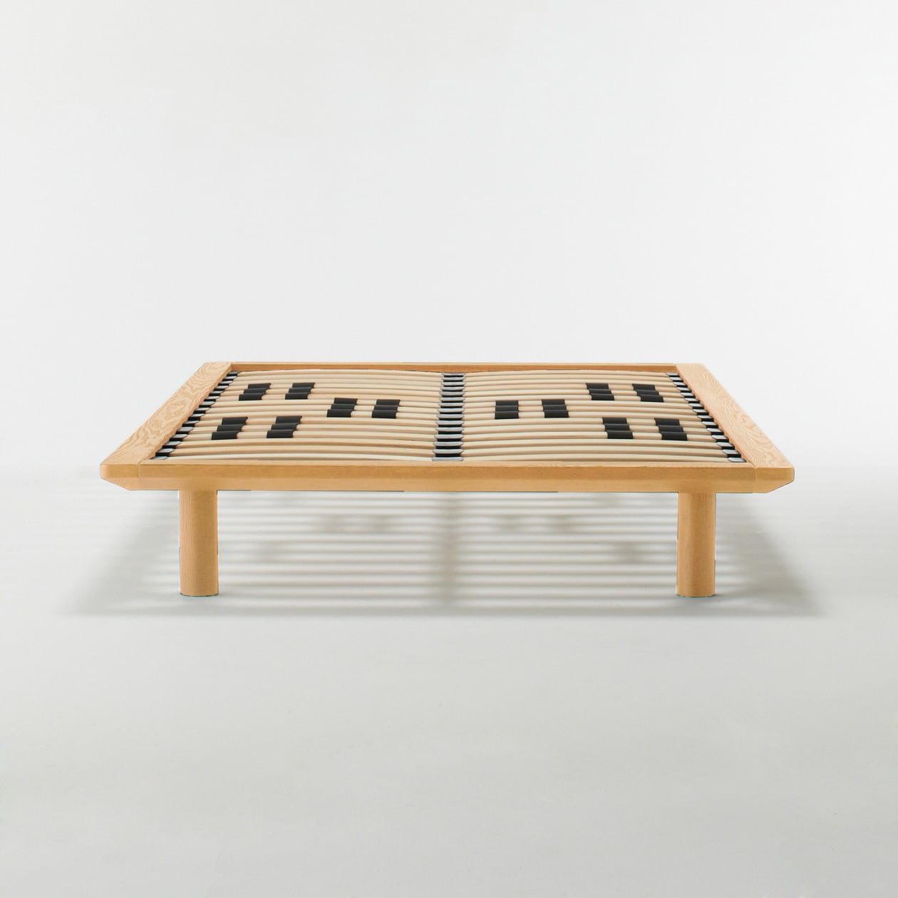 ベッドフレーム・セミダブル・オーク材