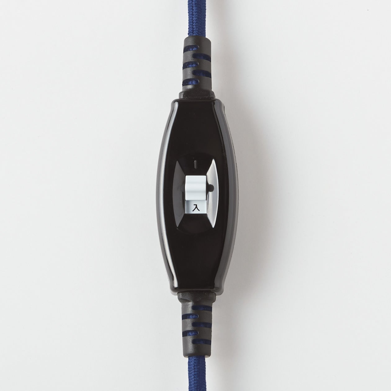 楕円こたつ・小・本体・タモ材曲木脚・石英管ヒーター／ナチュラル