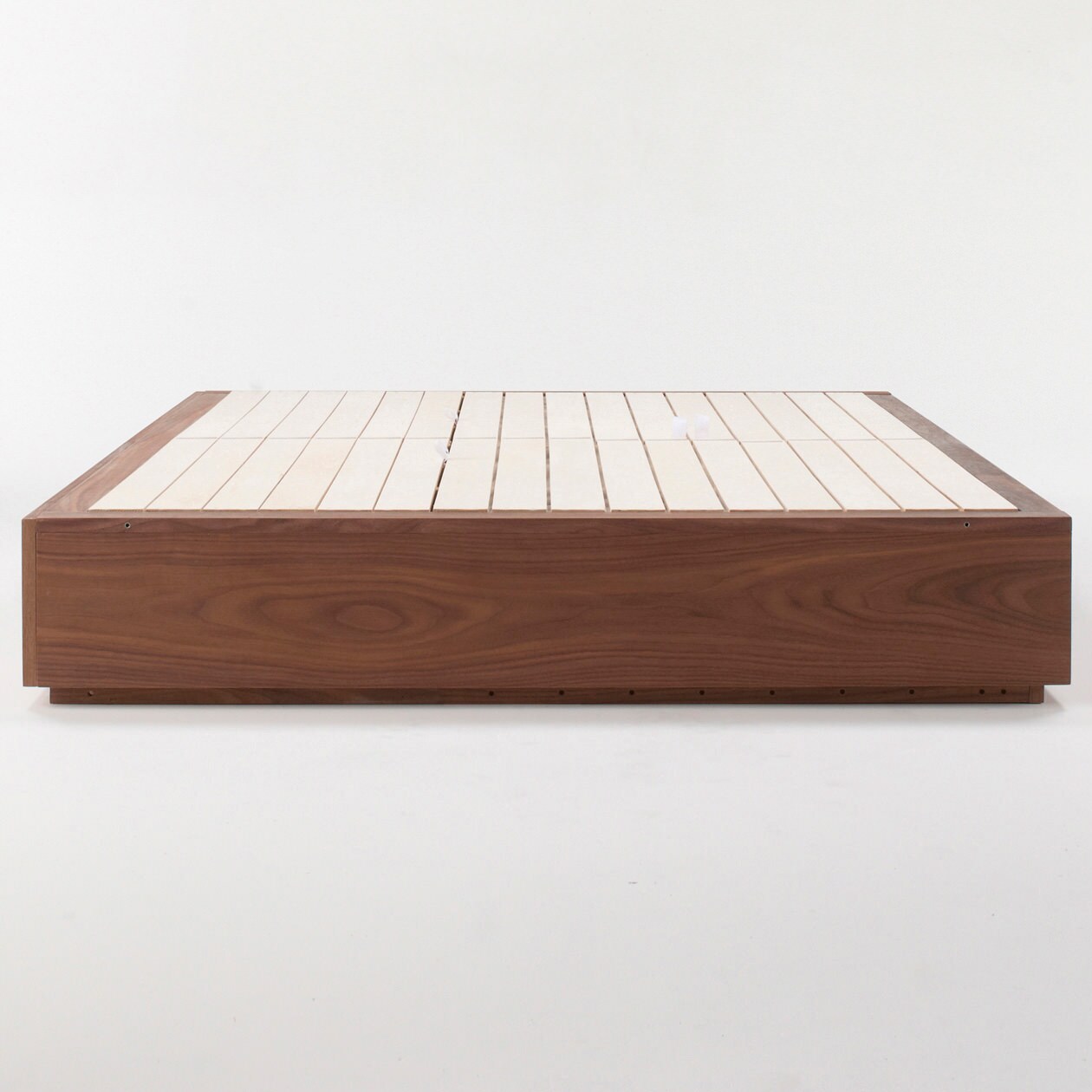 収納ベッド・ダブル・ウォールナット材