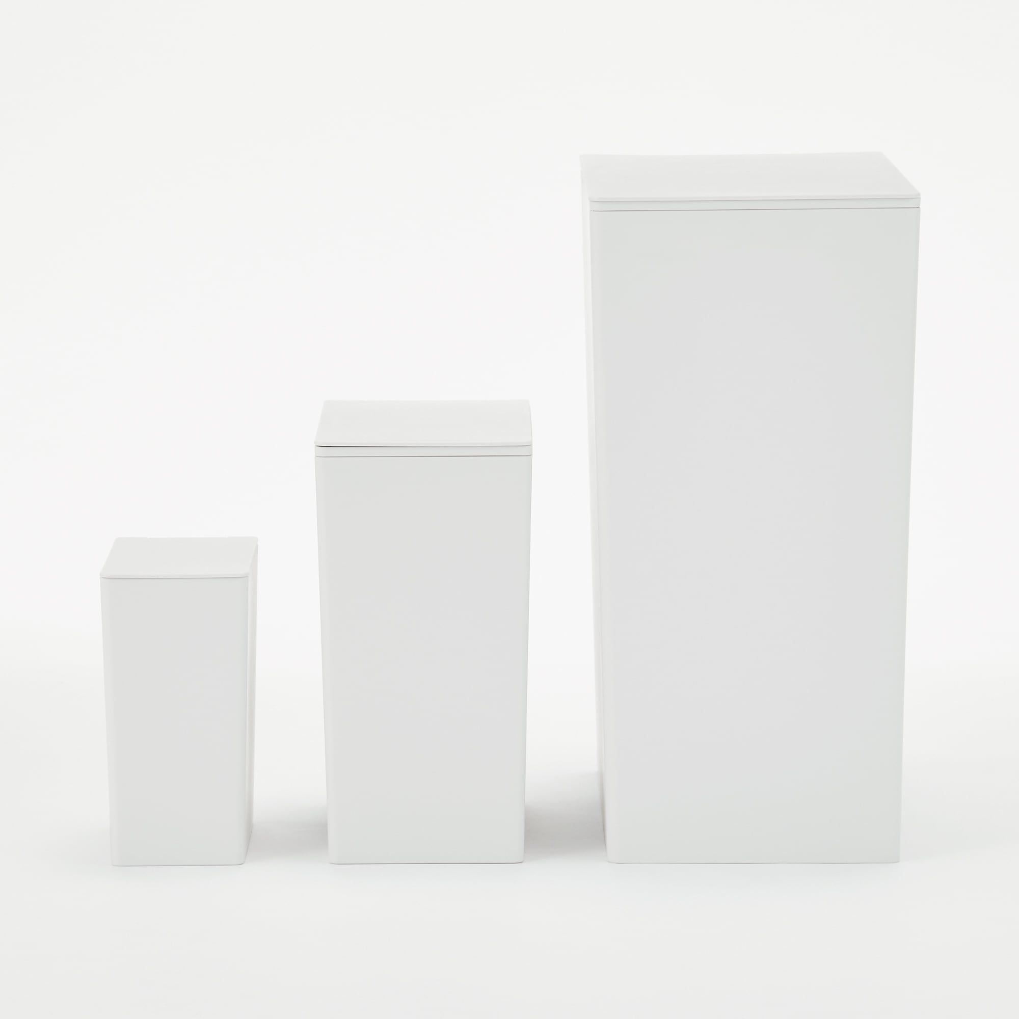 ポリプロピレンごみ箱・角型・袋止め付／大（約１１Ｌ）