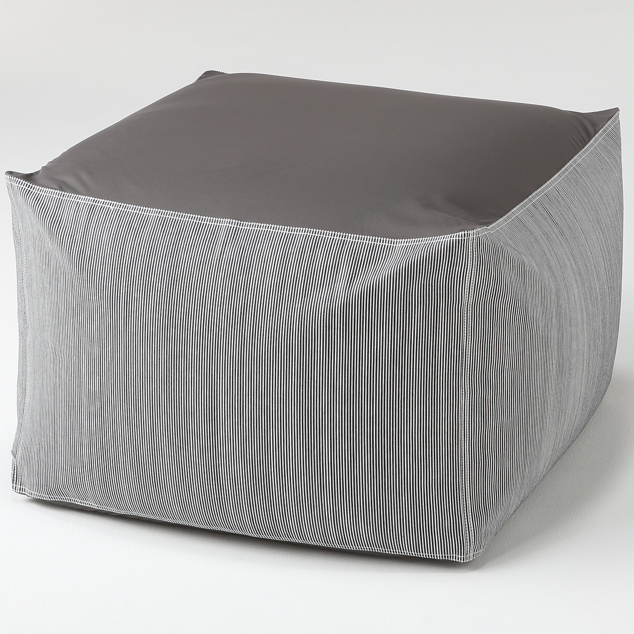 体にフィットするソファカバー／綿デニム（ヒッコリー）