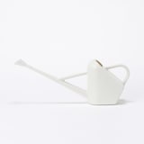 立てられるジョウロ