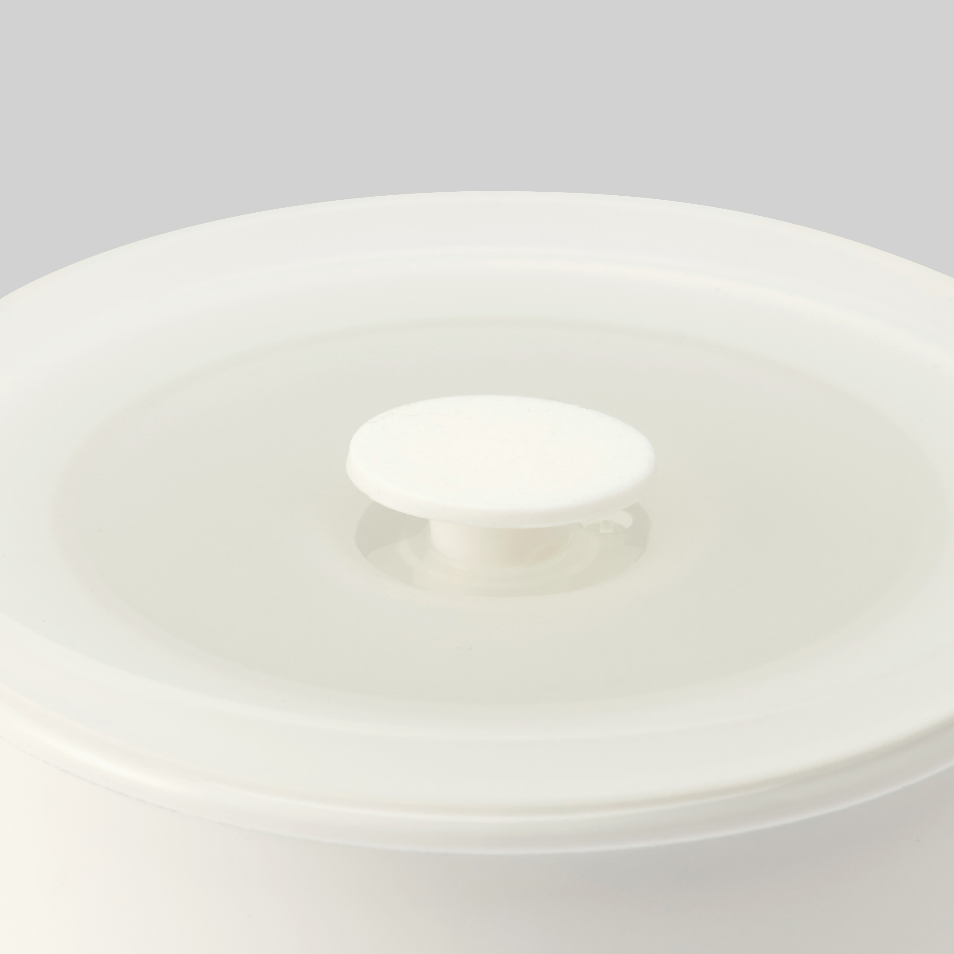 液体とニオイが漏れないバルブ付密閉ホーロー保存容器・丸型