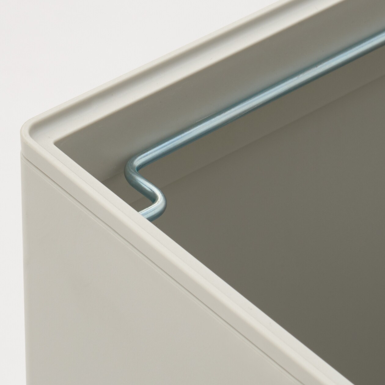 ポリプロピレンごみ箱・角型・袋止め付／大（約１１Ｌ）（Ｇ）