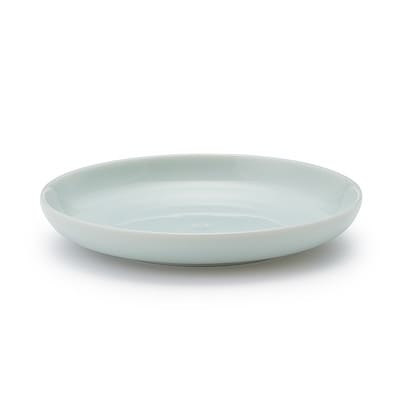 青白磁　丸皿　